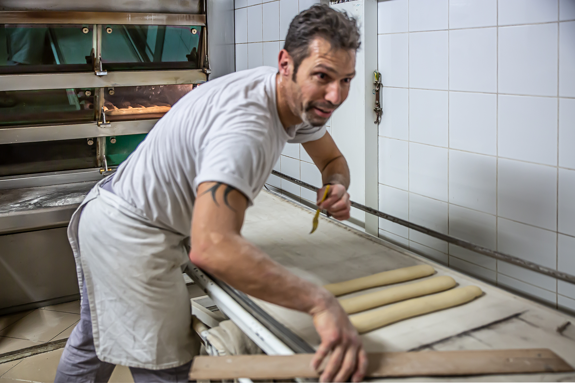 14 Le boulanger au travail 1bis 111019.jpg