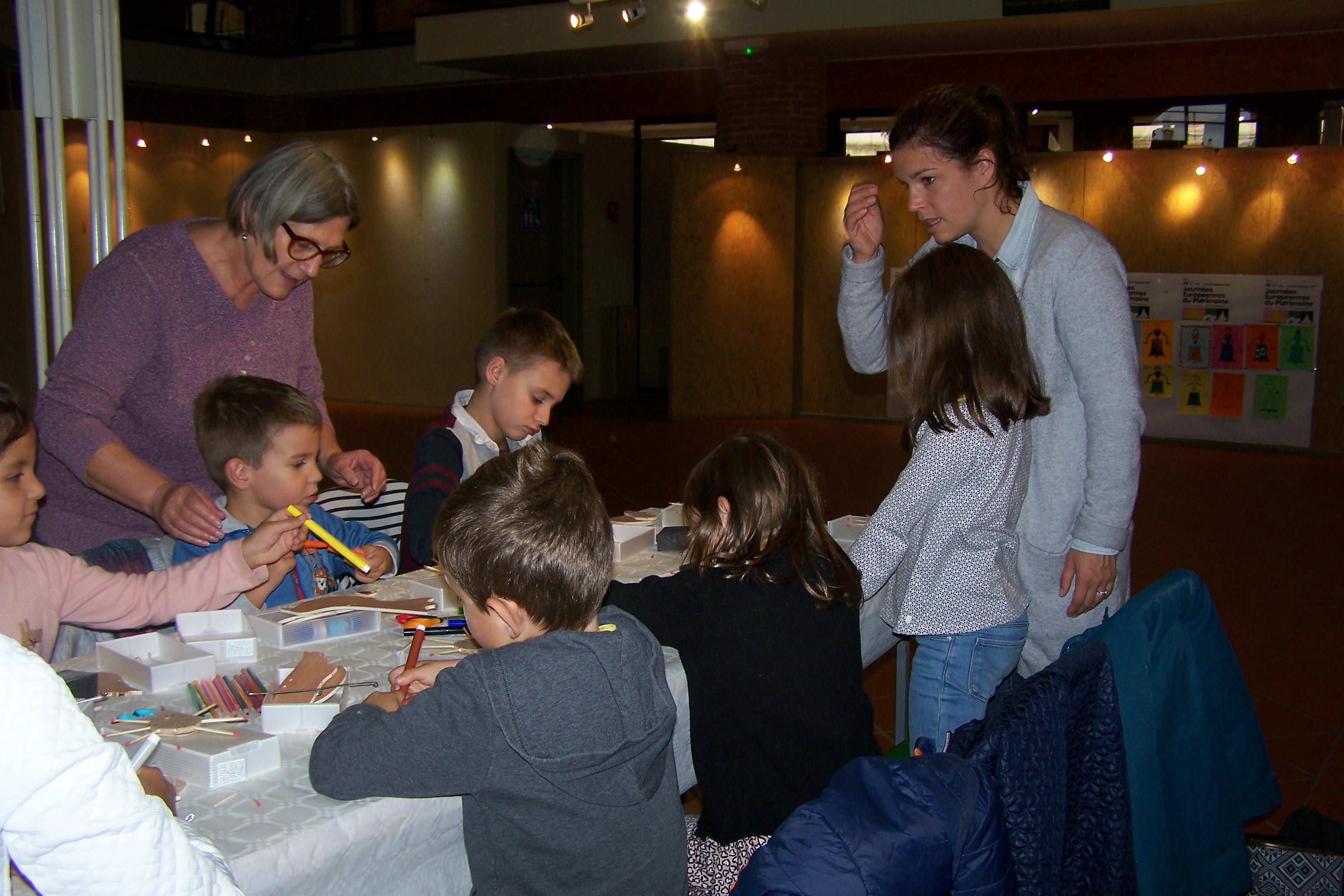 Stage mobile enfants B. Zamis musée campanaire 008.JPG
