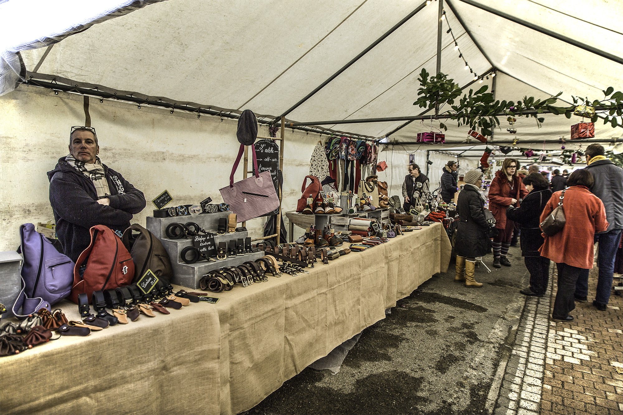 5 Stand de cadeaux 1bis 171217.jpg