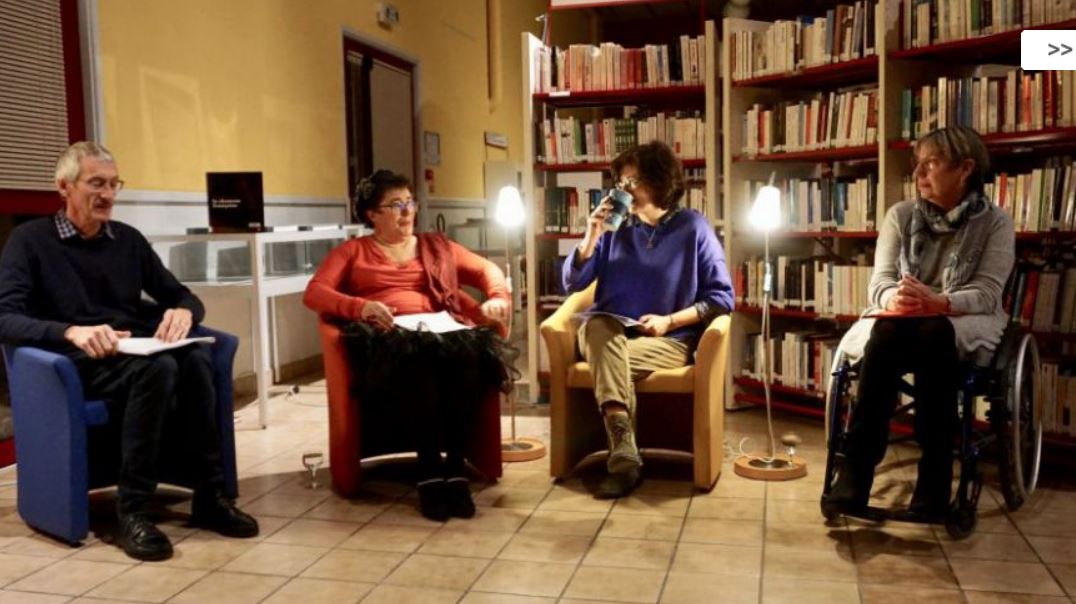 médiathèque nuit lecture.JPG