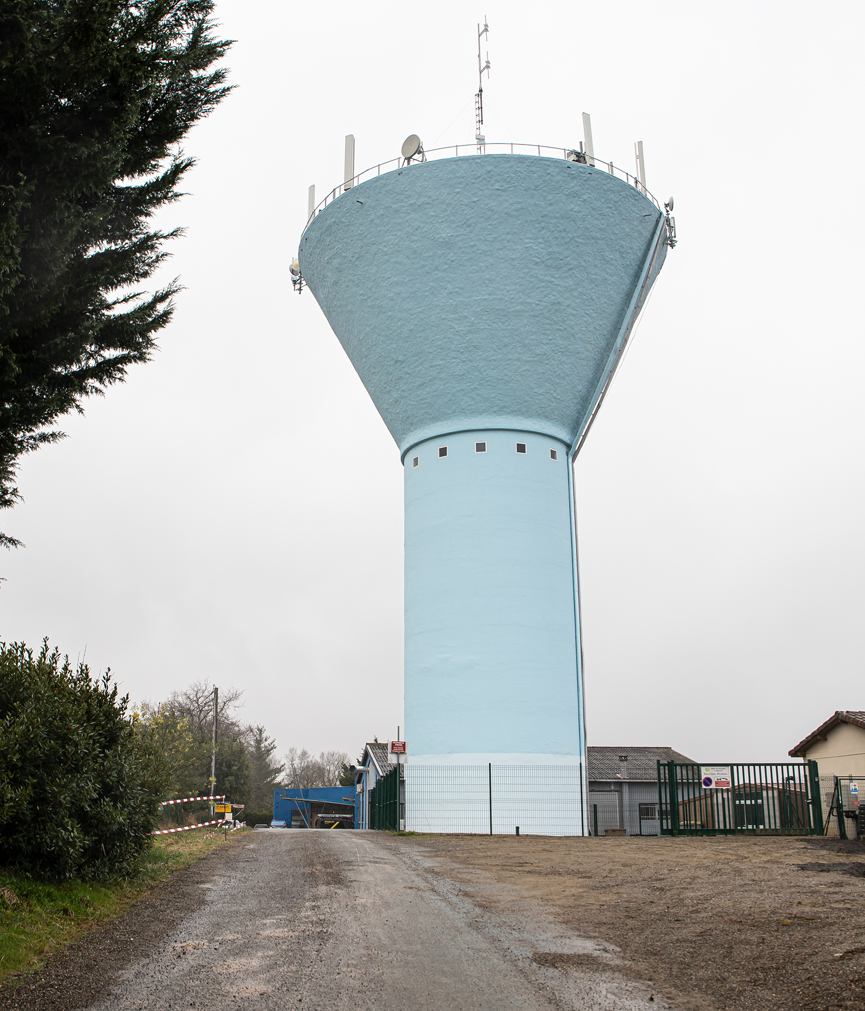 3 Château d'eau rénové de Nogaro 1bis 100220.jpg