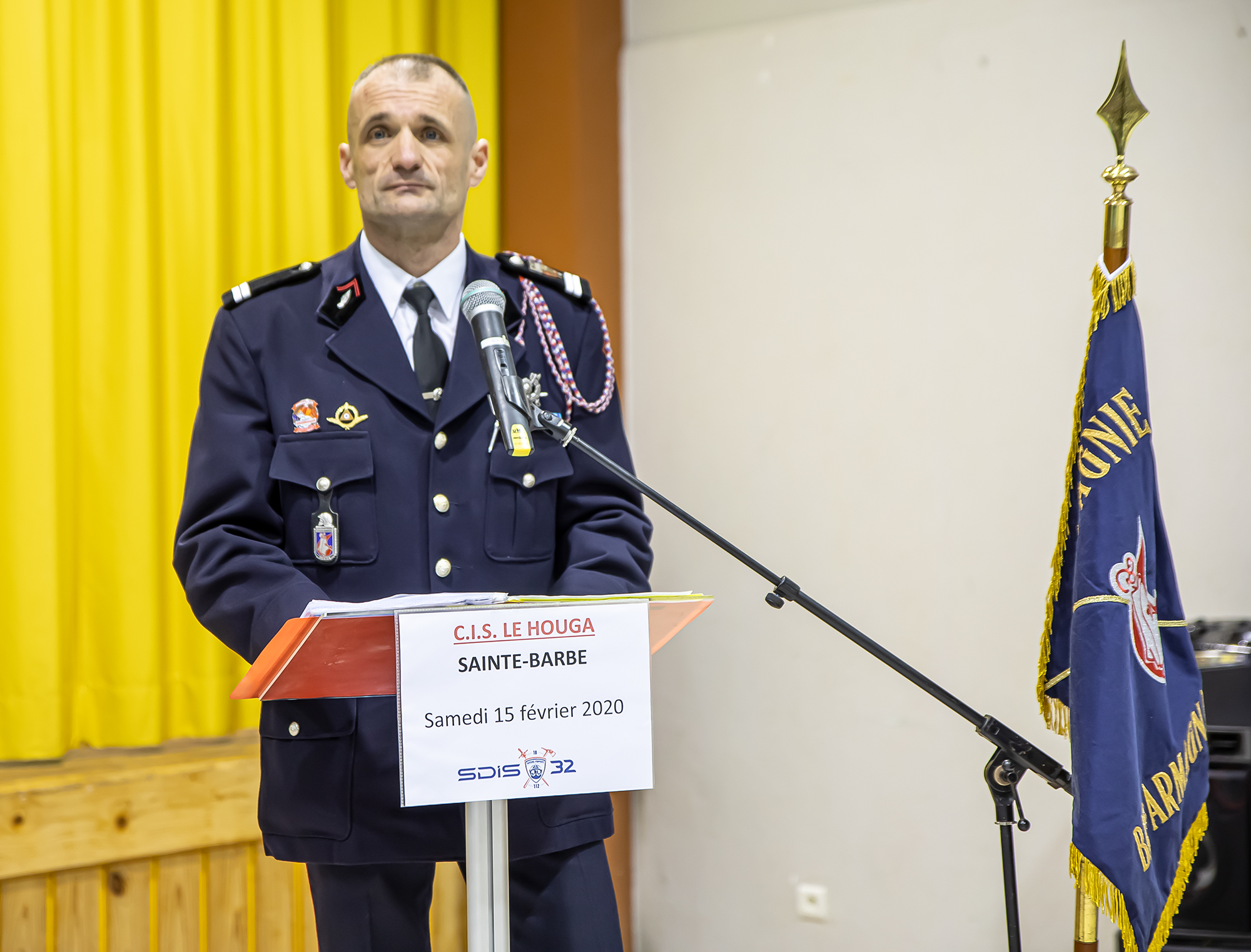 2 Le lt Hervé Gaüzère va prononcer son discours 1bis 150220.jpg