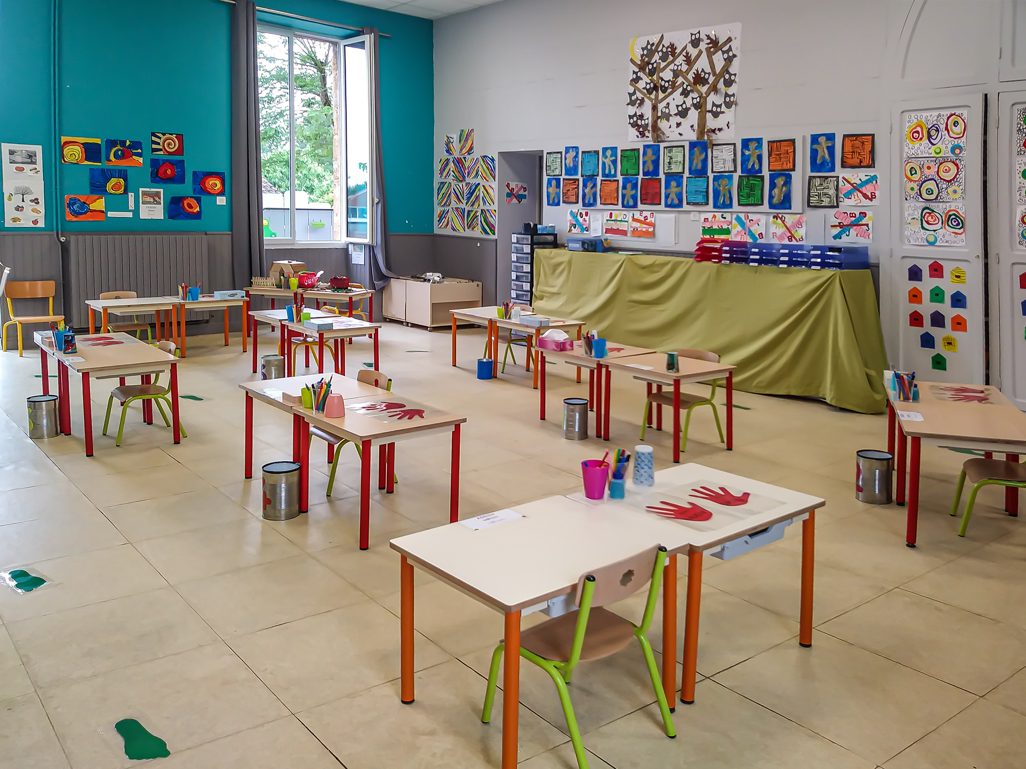 5 DR Une classe au Houga 1bis 150520.jpg