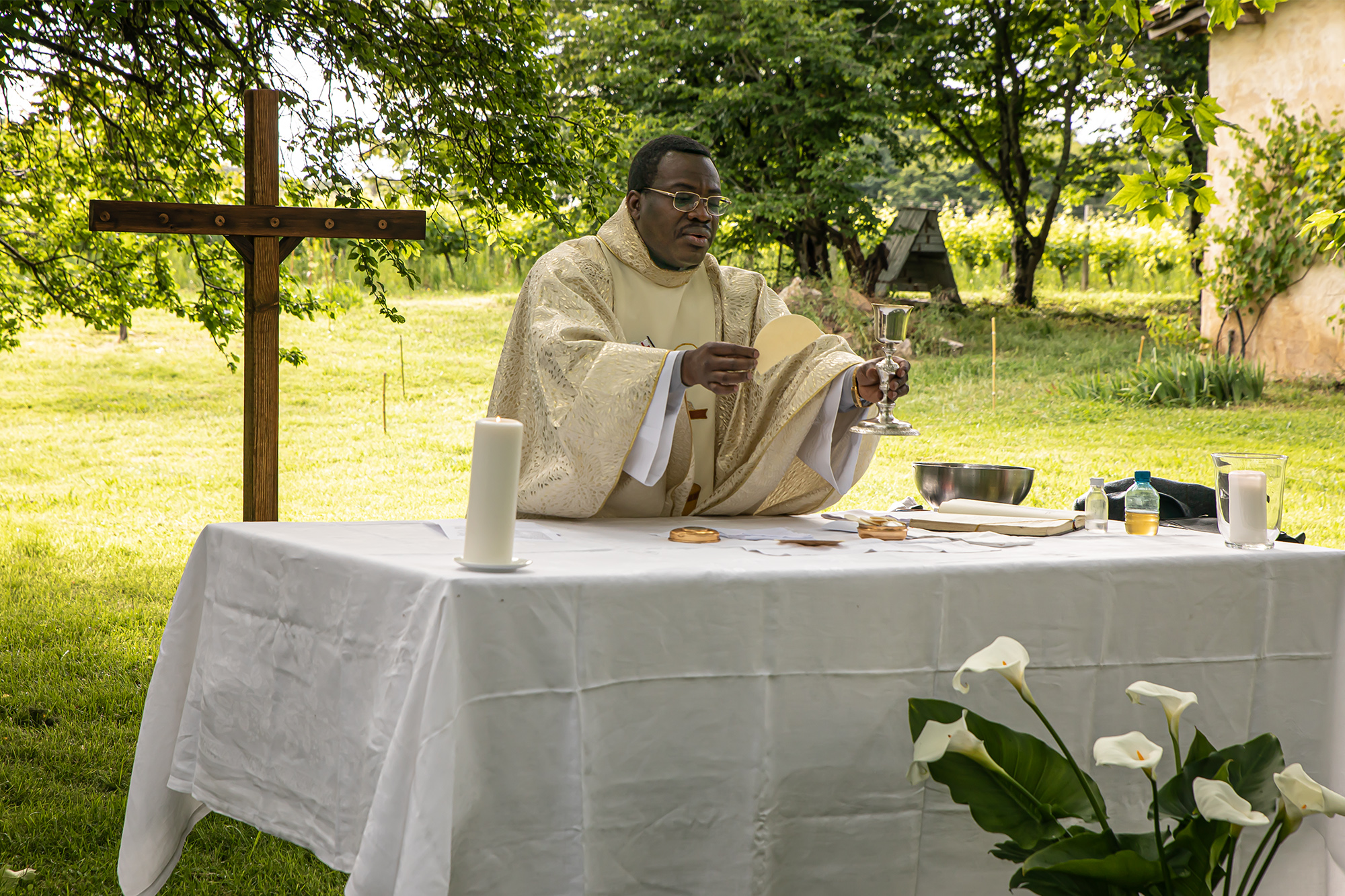 7 L'Eucharistie 1bis 230520.jpg