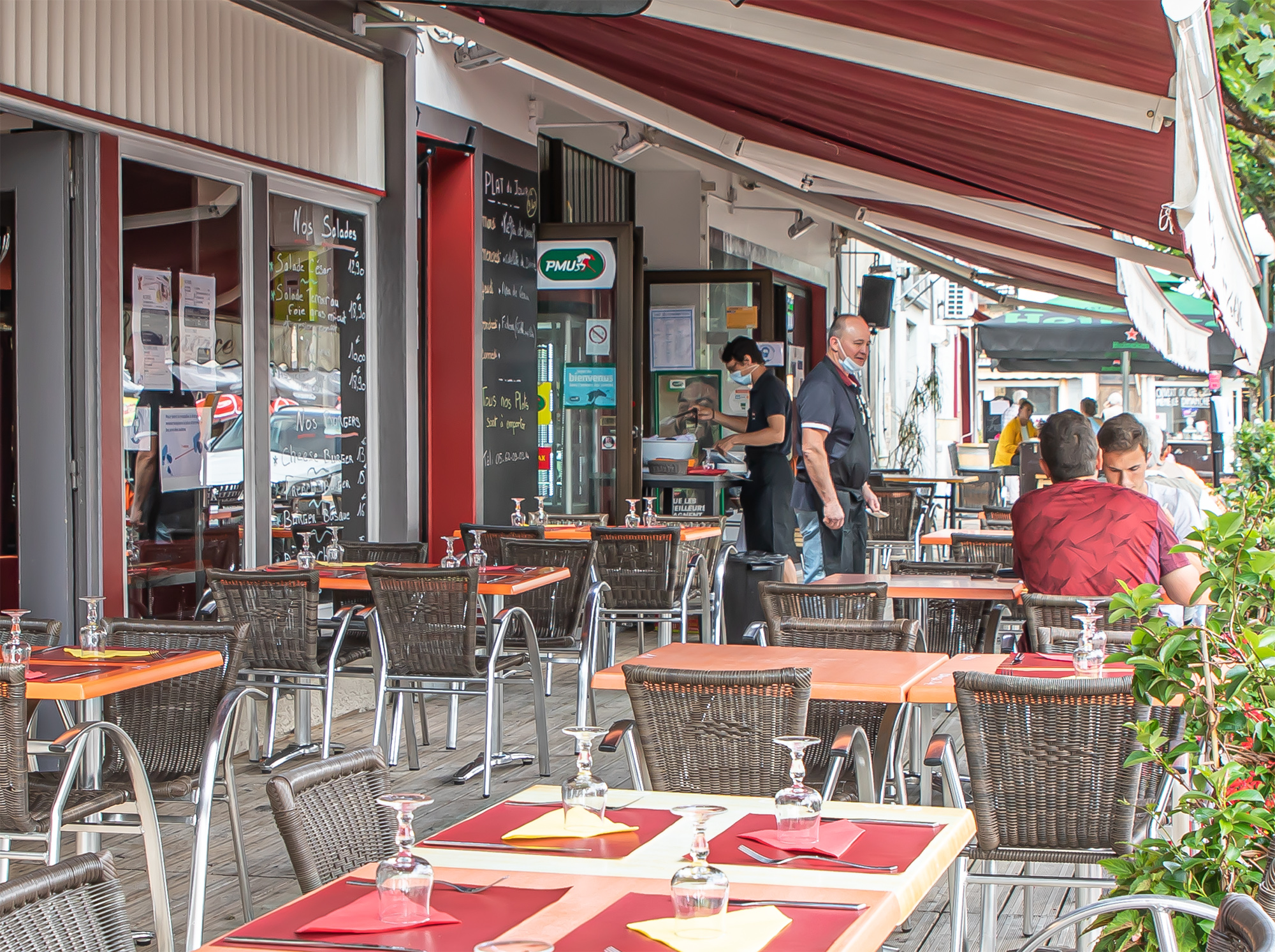 1 Au Café du commerce 1bis 030620.jpg