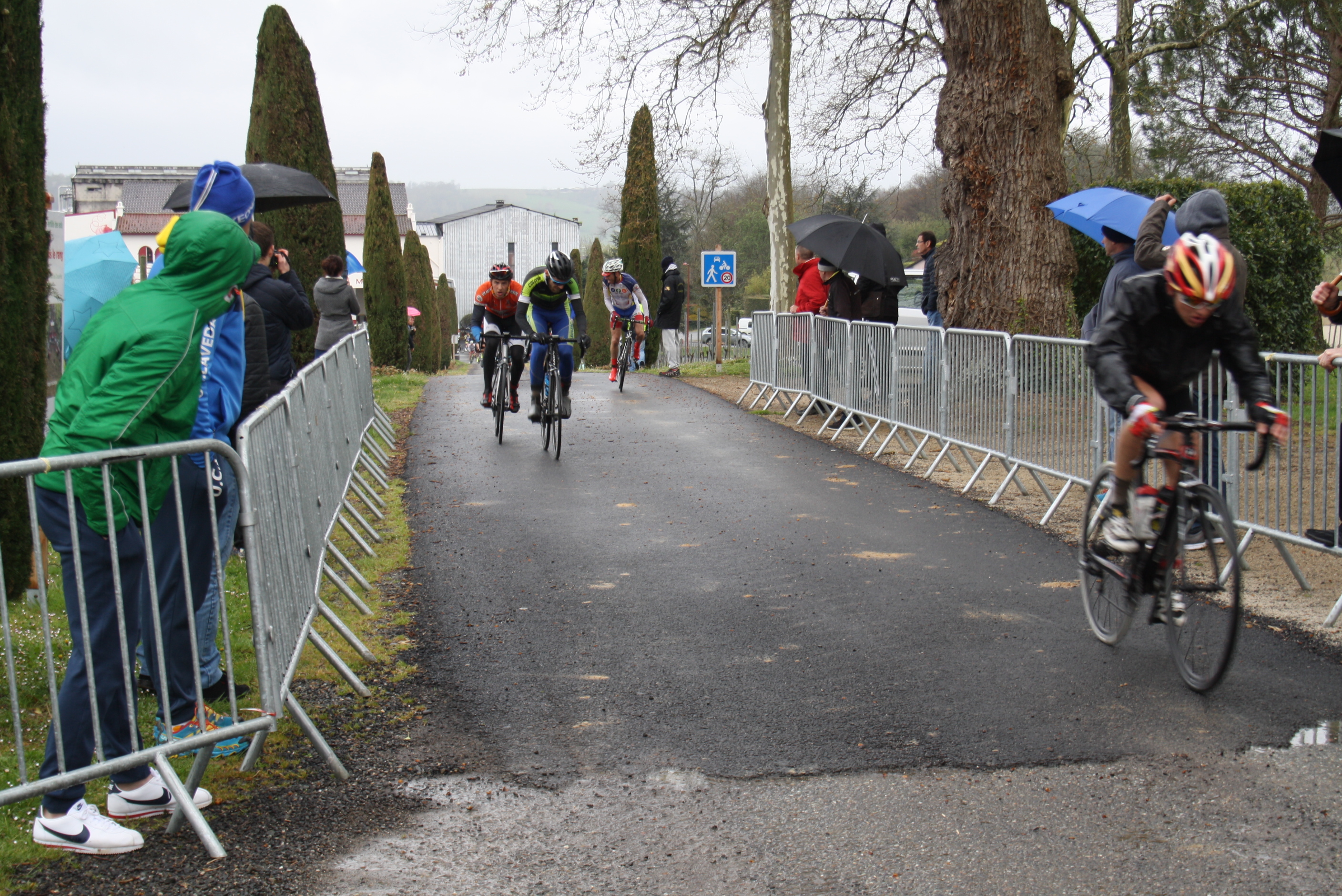 TOUR DU MADIRANAIS 2018 041.JPG