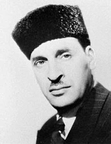 220px-Ferhat_Abbas_-_algerischer_Staatspräsident.jpg