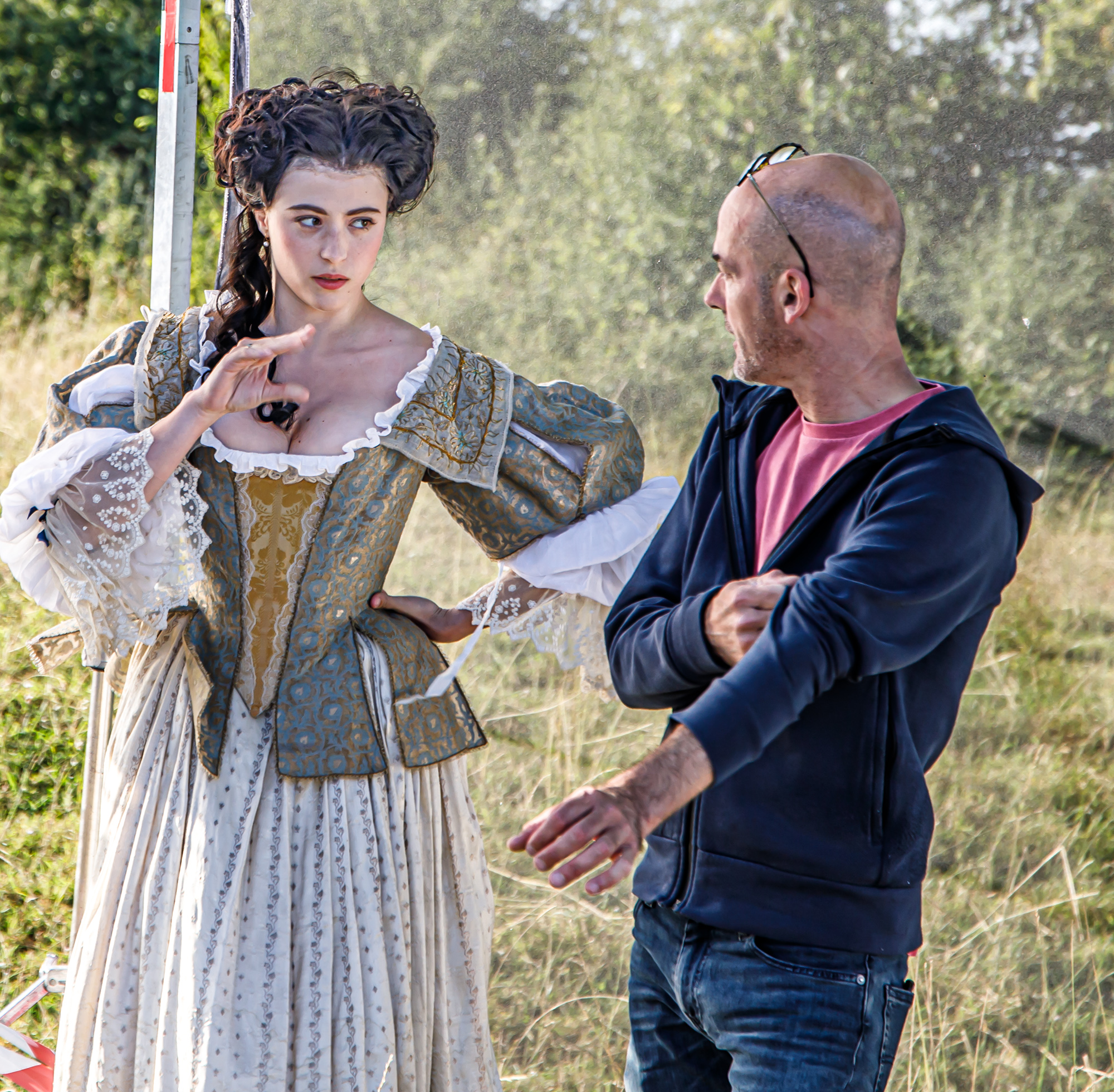 9 Augustin Viatte et Lou Franco discutent 1bis 050720.jpg