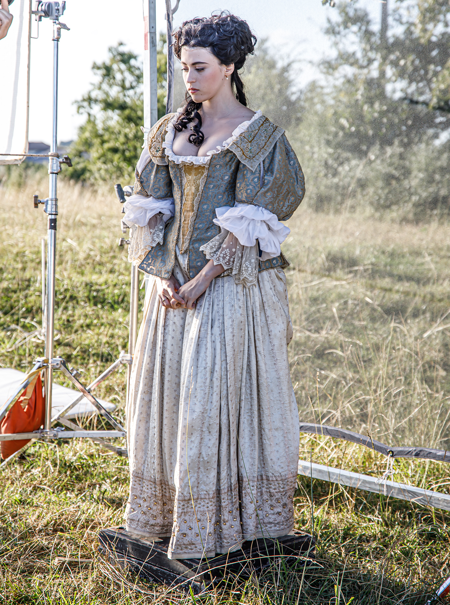 10 Marie Mancini aperçoit Louis XIV 1bis 050720.jpg