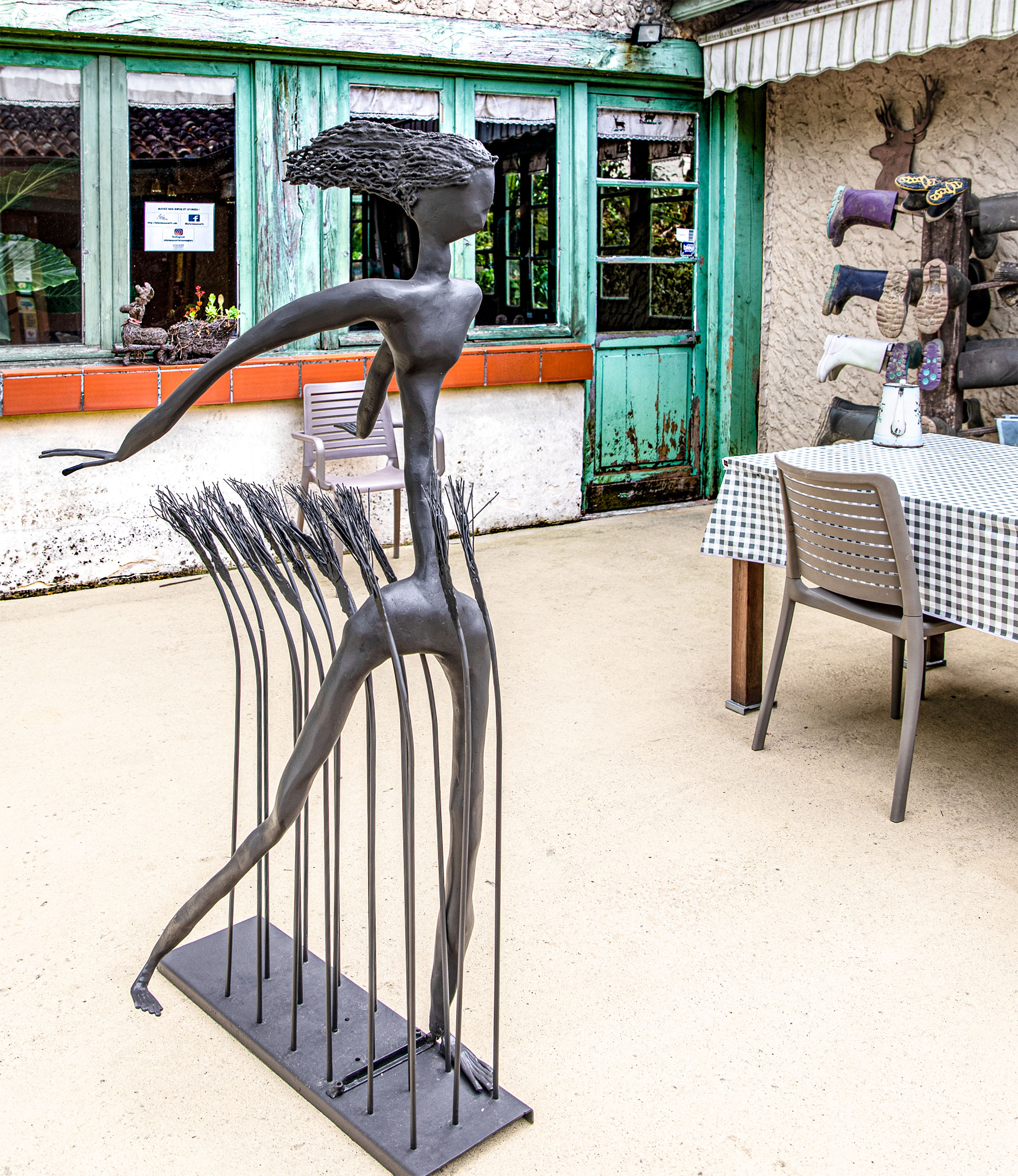 3 Figure féminine Remaury 1bis 030820.jpg
