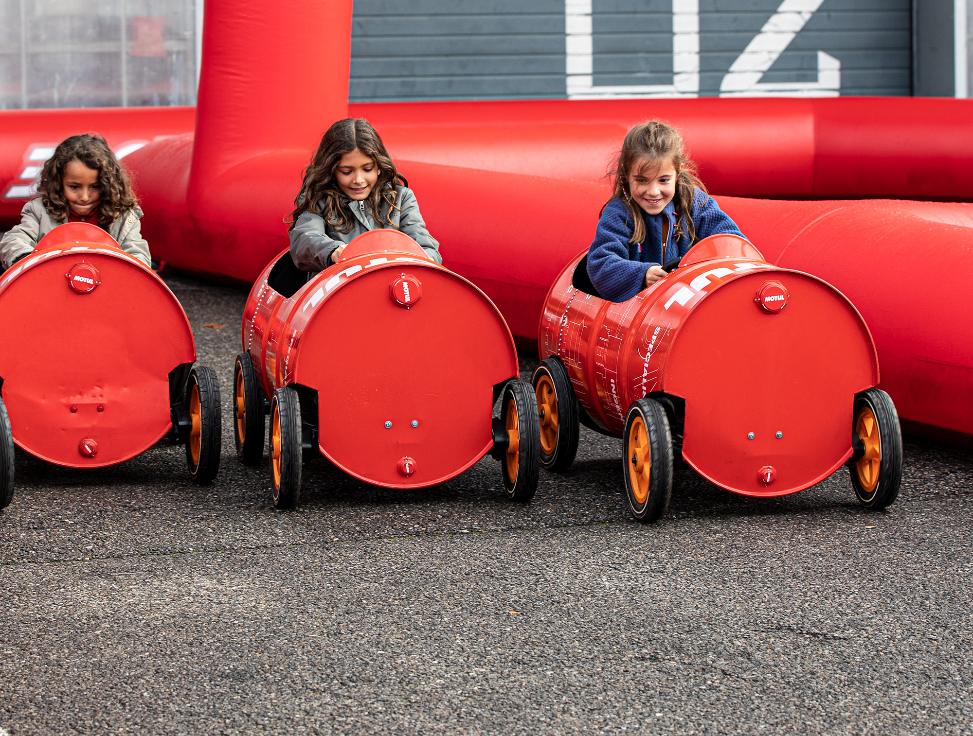 1 Les enfants ont leur circuit 1bis 101020.jpg