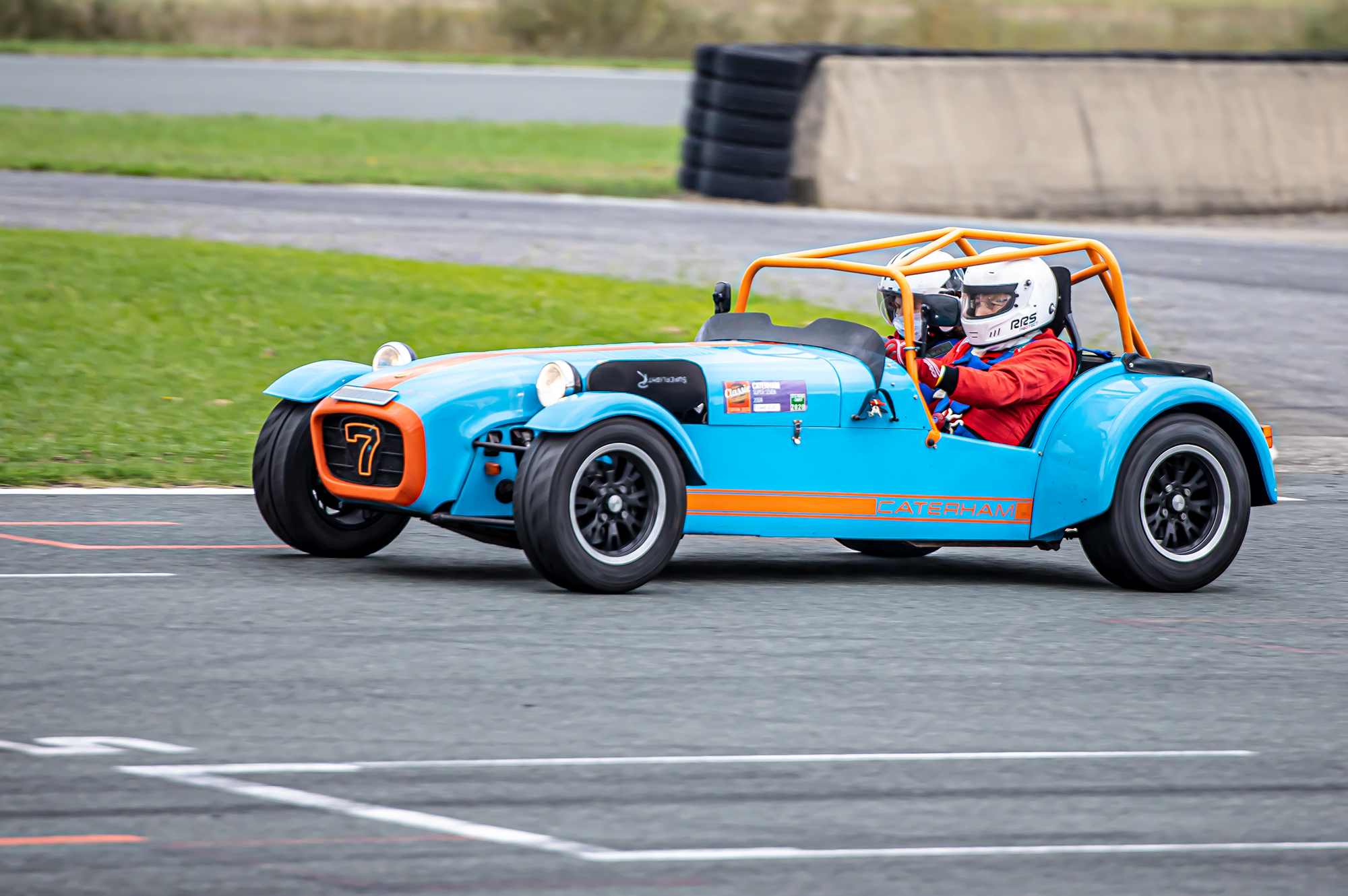 8 Caterham 1bis 111020.jpg
