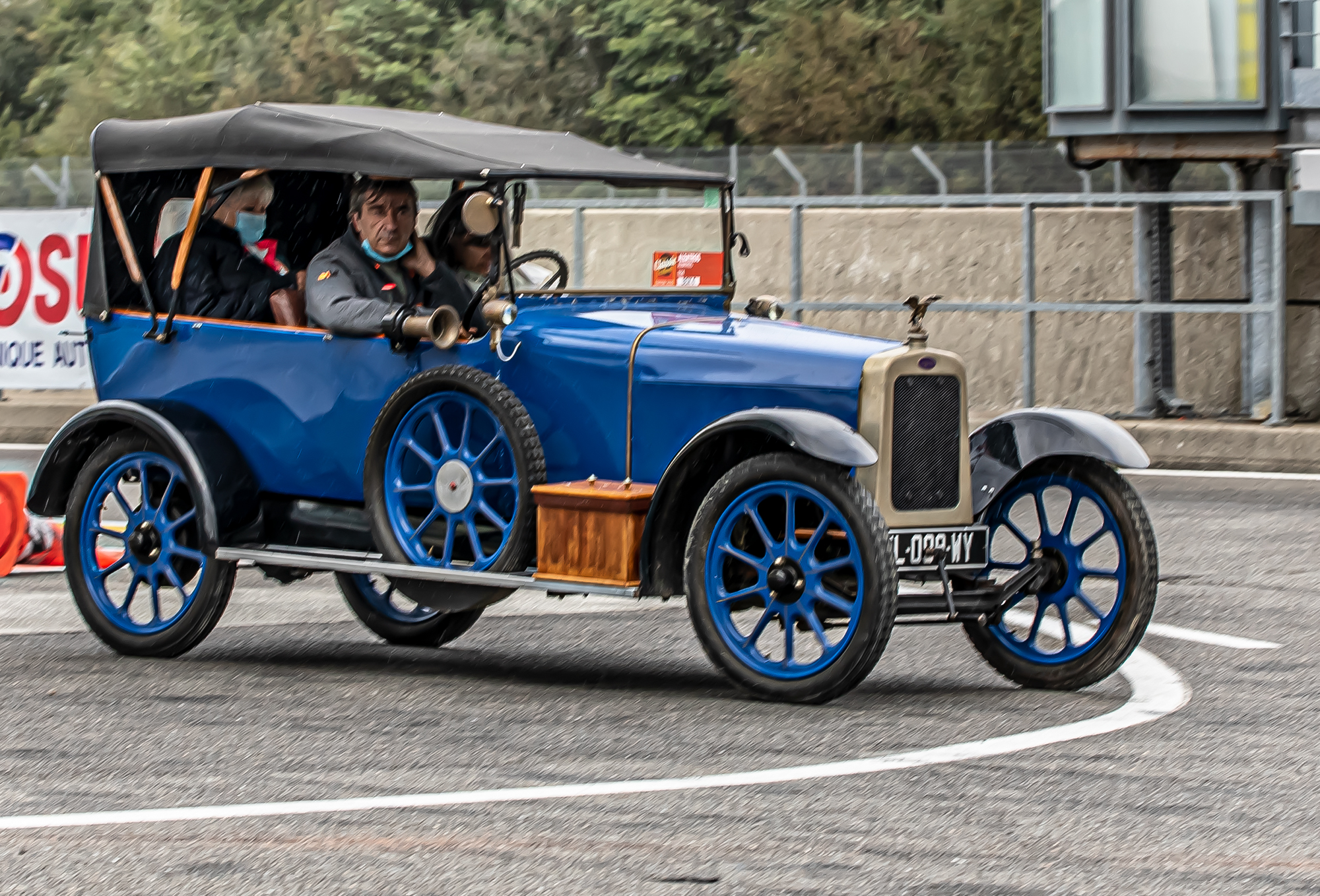 18 Une Rolls-Royce 1bis 111020.jpg