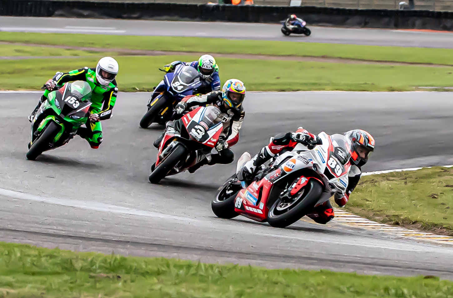 23 SBK c2 Axel Maurin David Muscat Valentin Debise et Matthieu Lussiana 1bis 251020.jpg