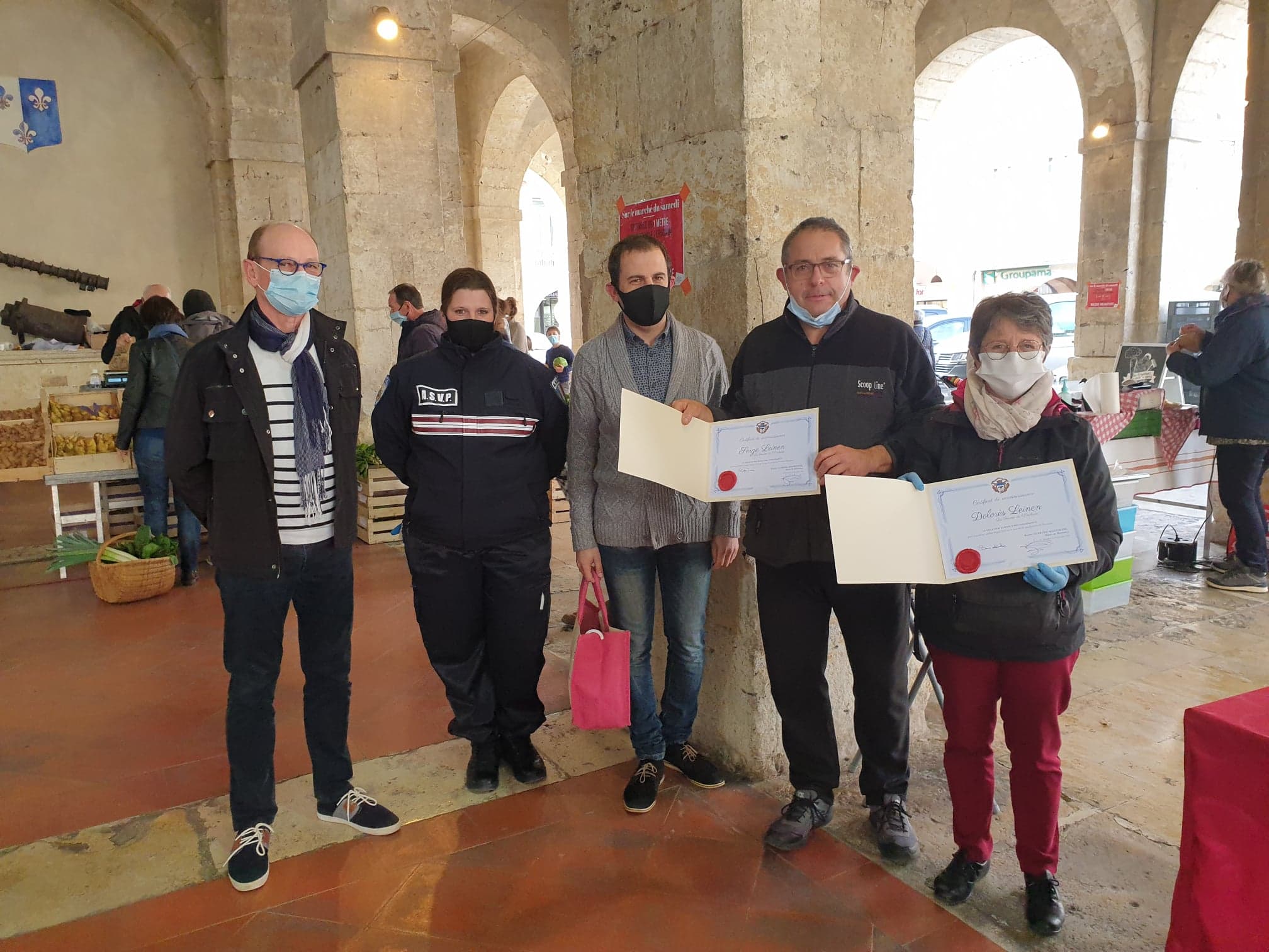 28-11-remise-certificat-commerçant.jpg