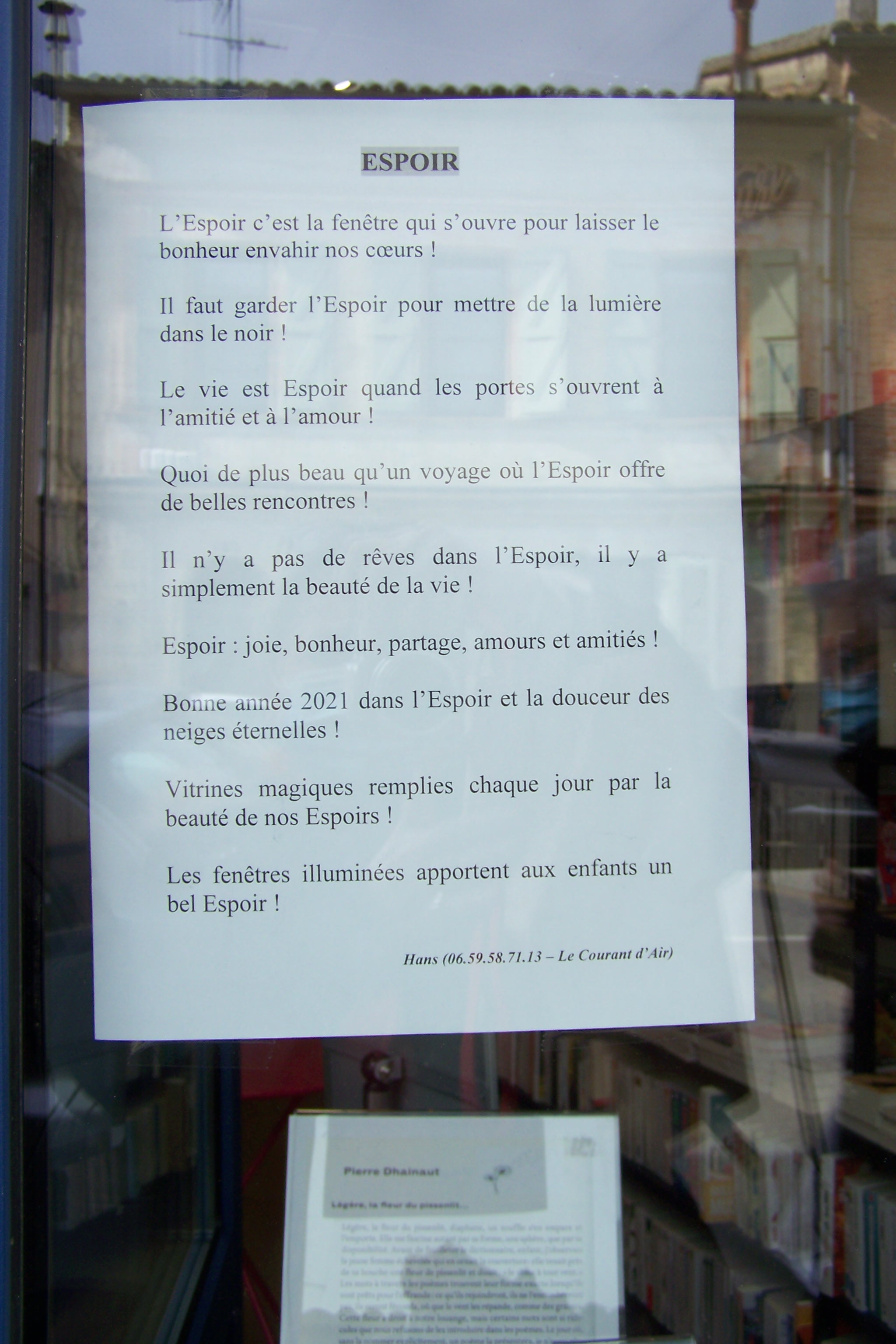 librairie effets de page sur le Printemps des Poètes 2021 008.JPG