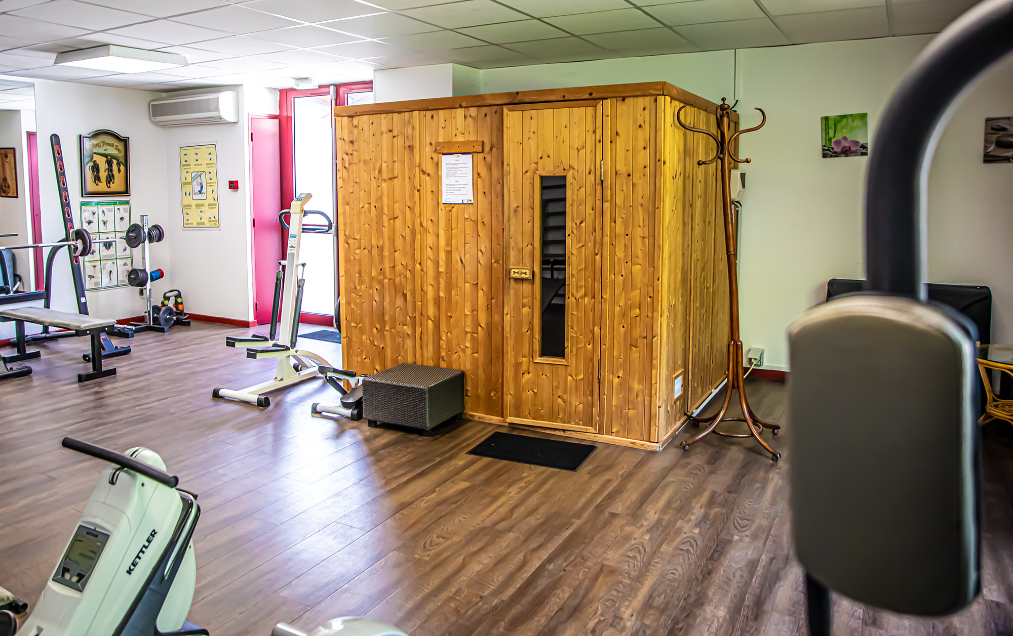 5 Salle de sport et sauna 1bis.jpg