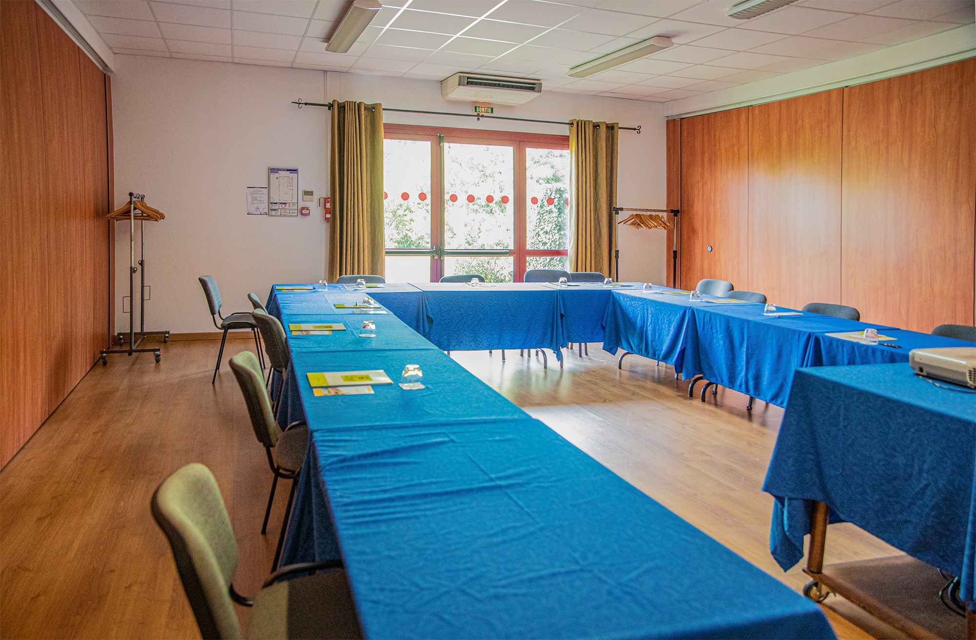 3 Salle de séminaire 1bis 170521.jpg