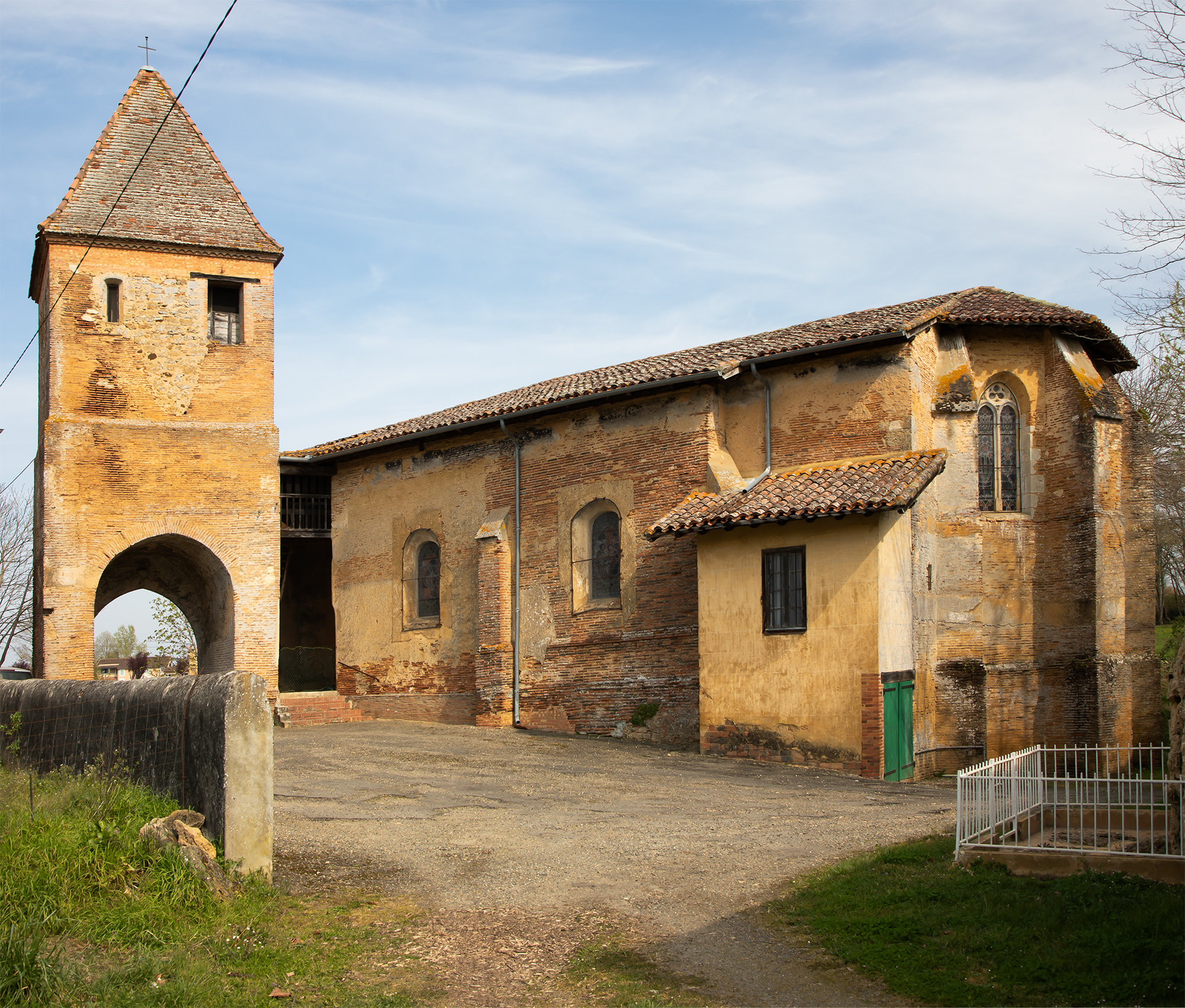 9 Eglise de Toujouse vue de l'arrière 1bis 260321.jpg