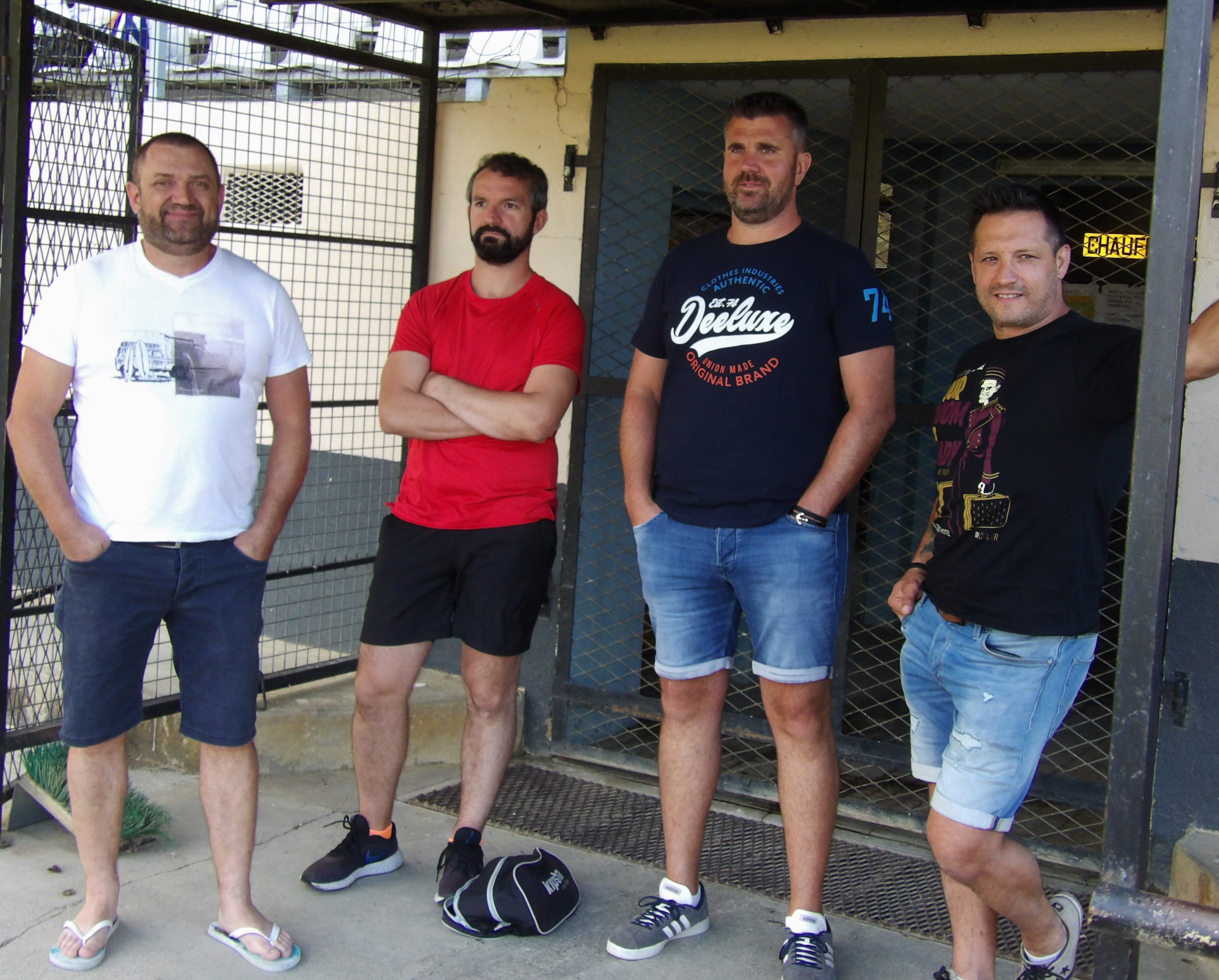 013.JPG