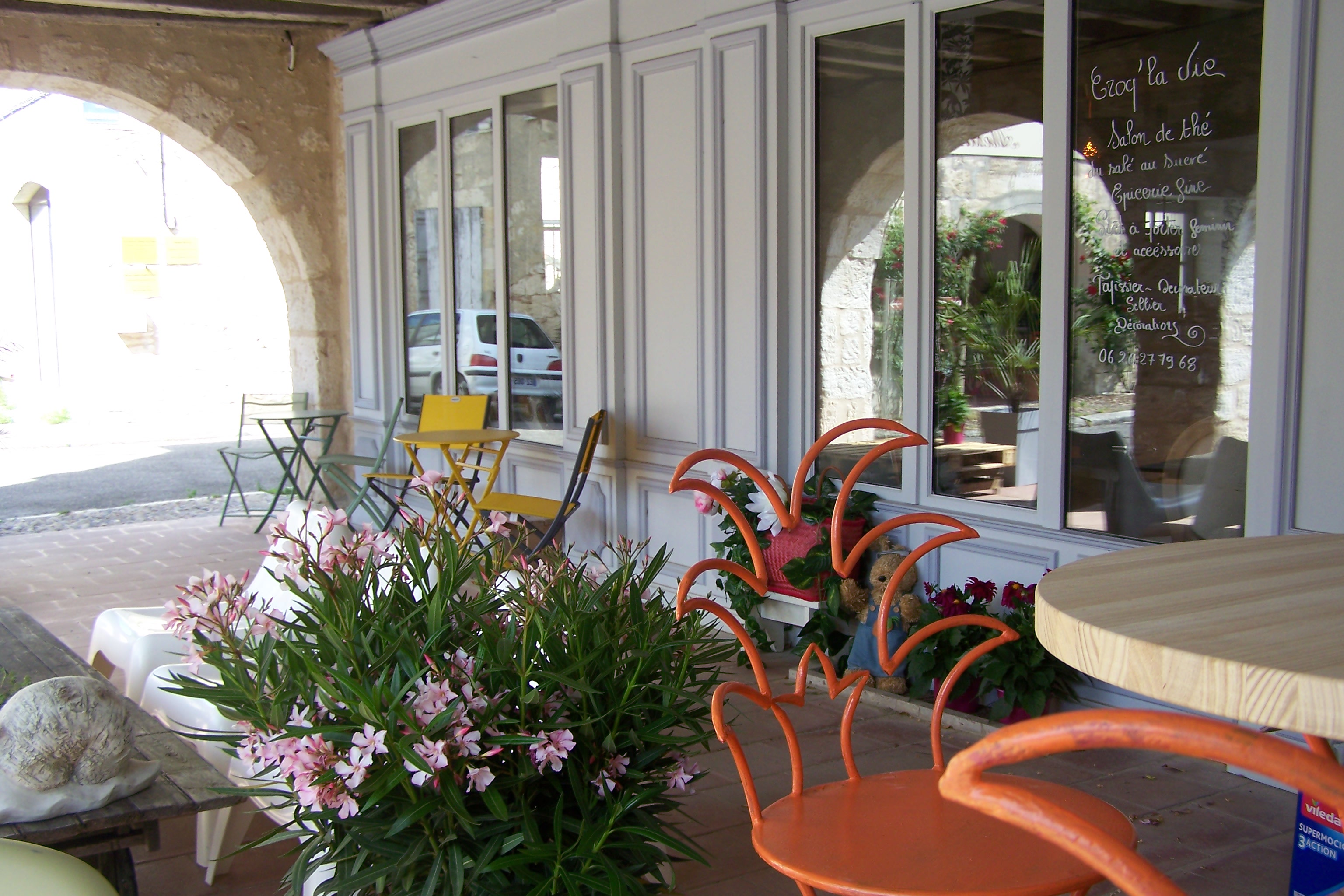 Expo Davout Croq'la vie et Pesquet St Clar 007.JPG