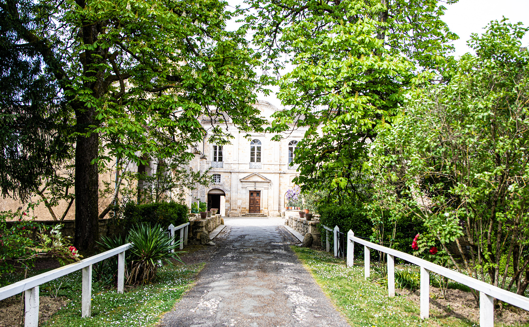 0 Extérieur château de Cassaigne 1bis 090421.jpg