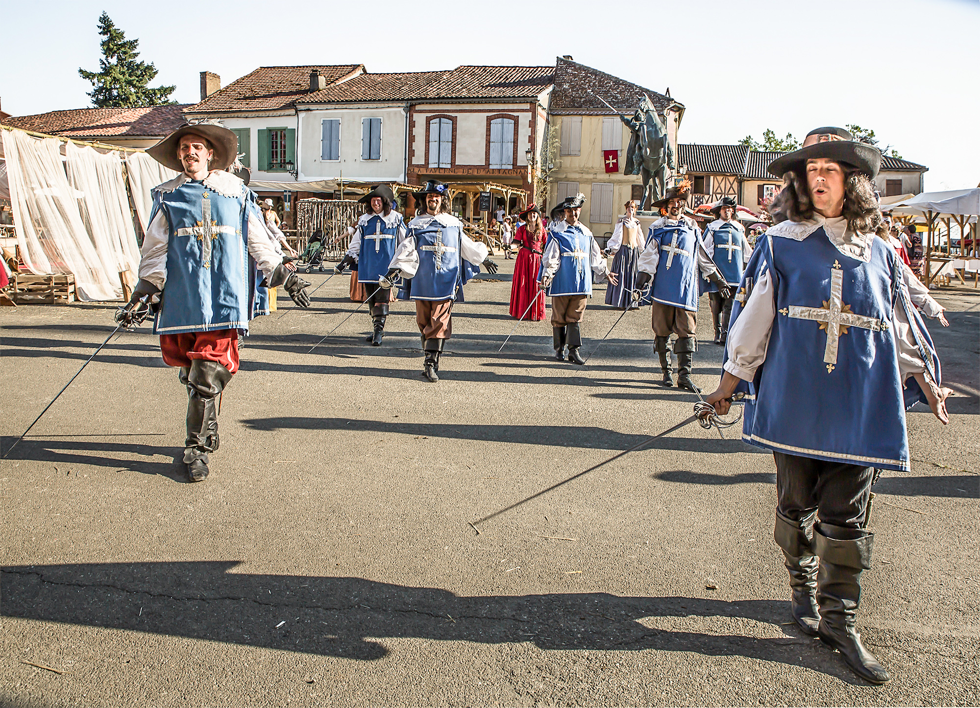 40 Parade des mousquetaires 4  1bis 1bis 140816.jpg