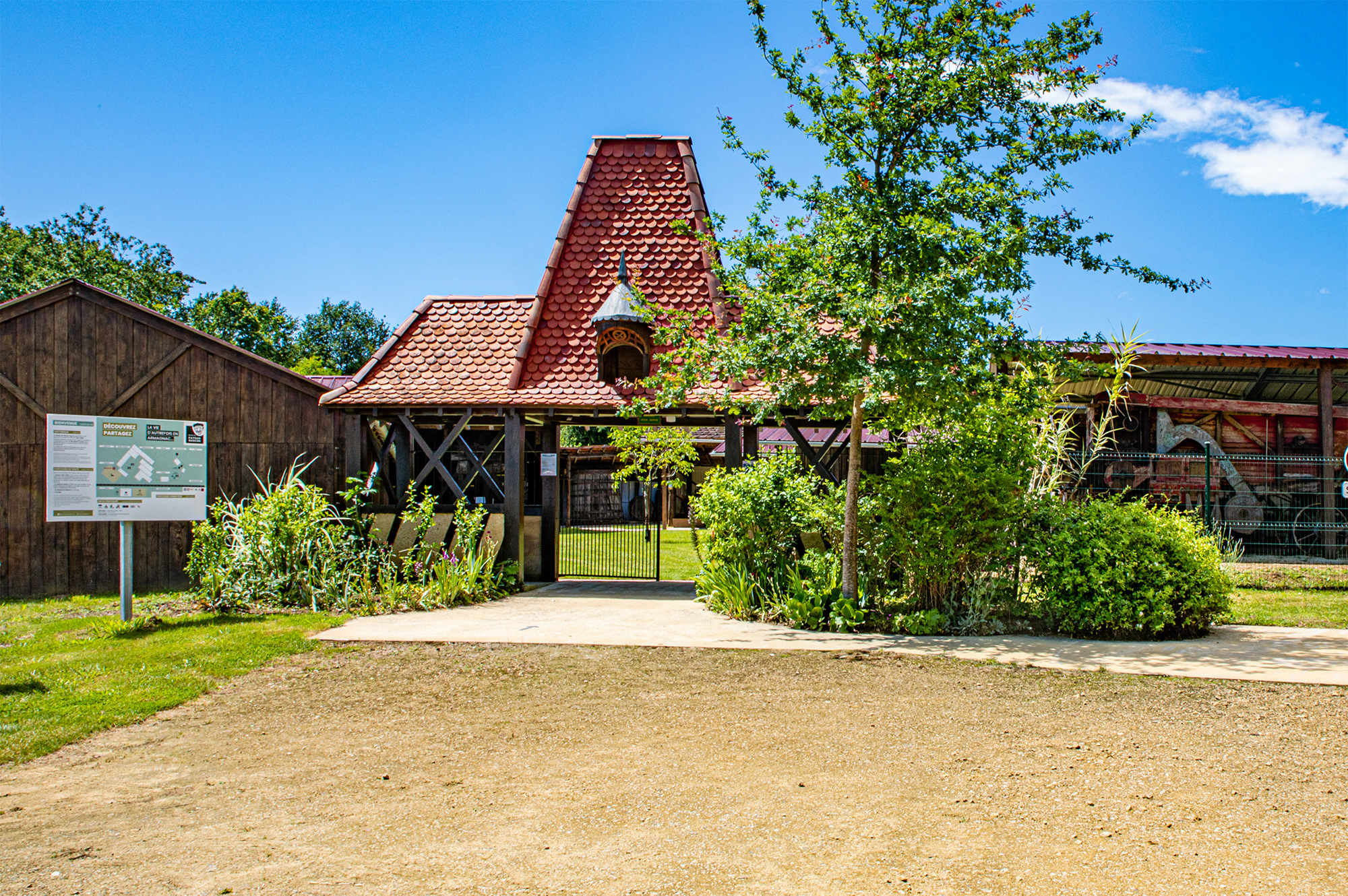 7 Accès aux collections au Musée du paysan gascon 1bis 120620.jpg