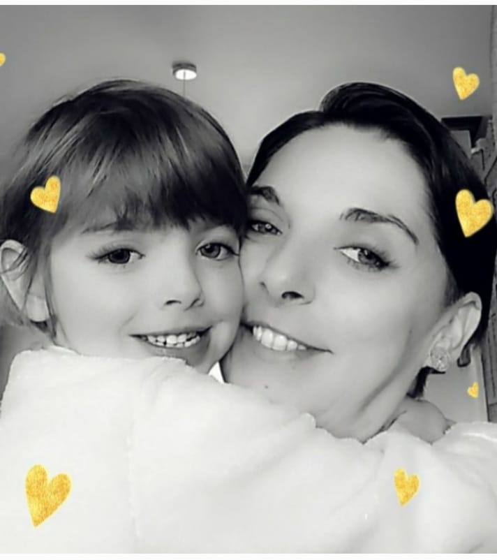 PHOTO Léna et sa Maman.jpg