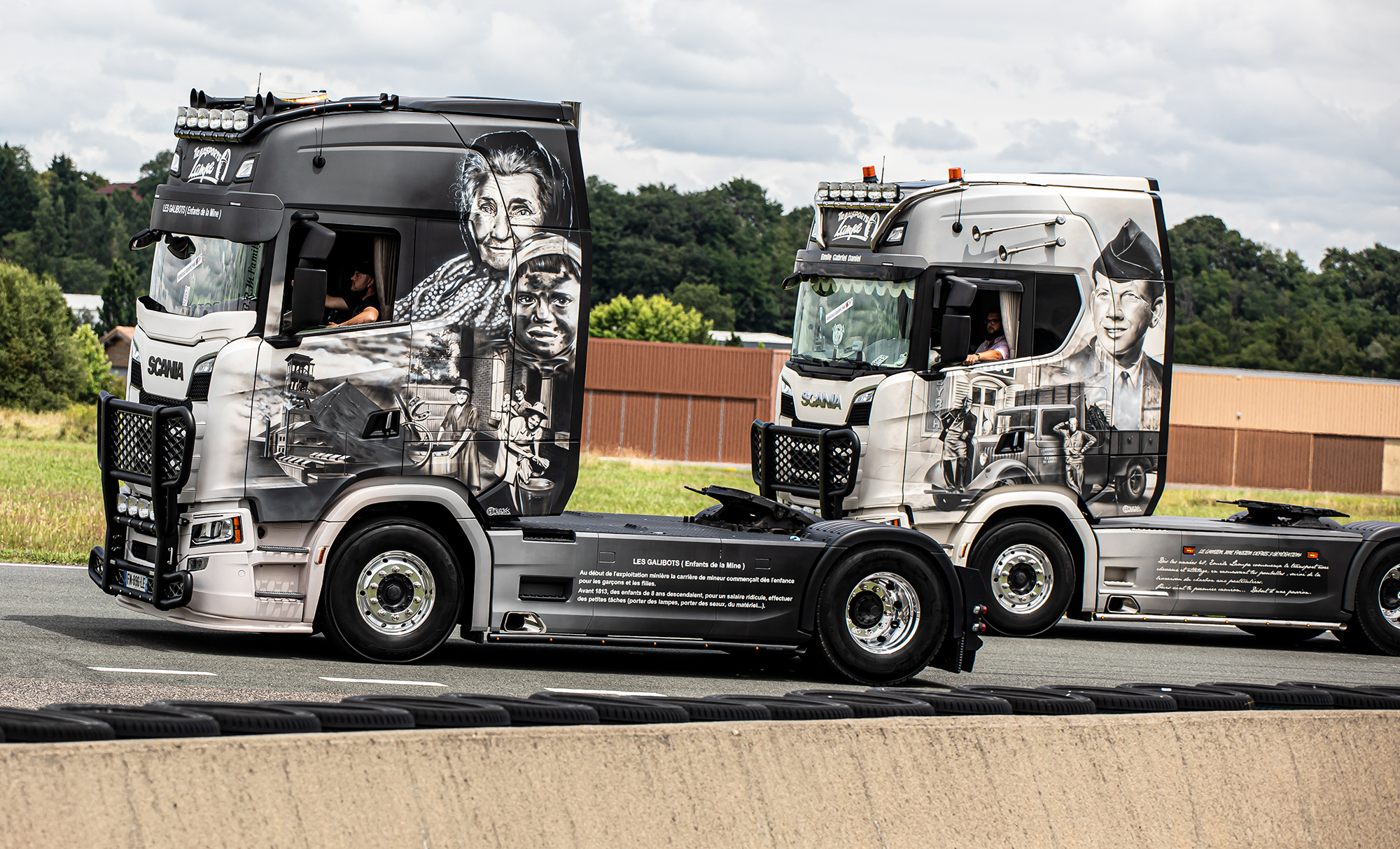 1 Deux camions décorés la mine et le pépé camionneur  1bis.jpg