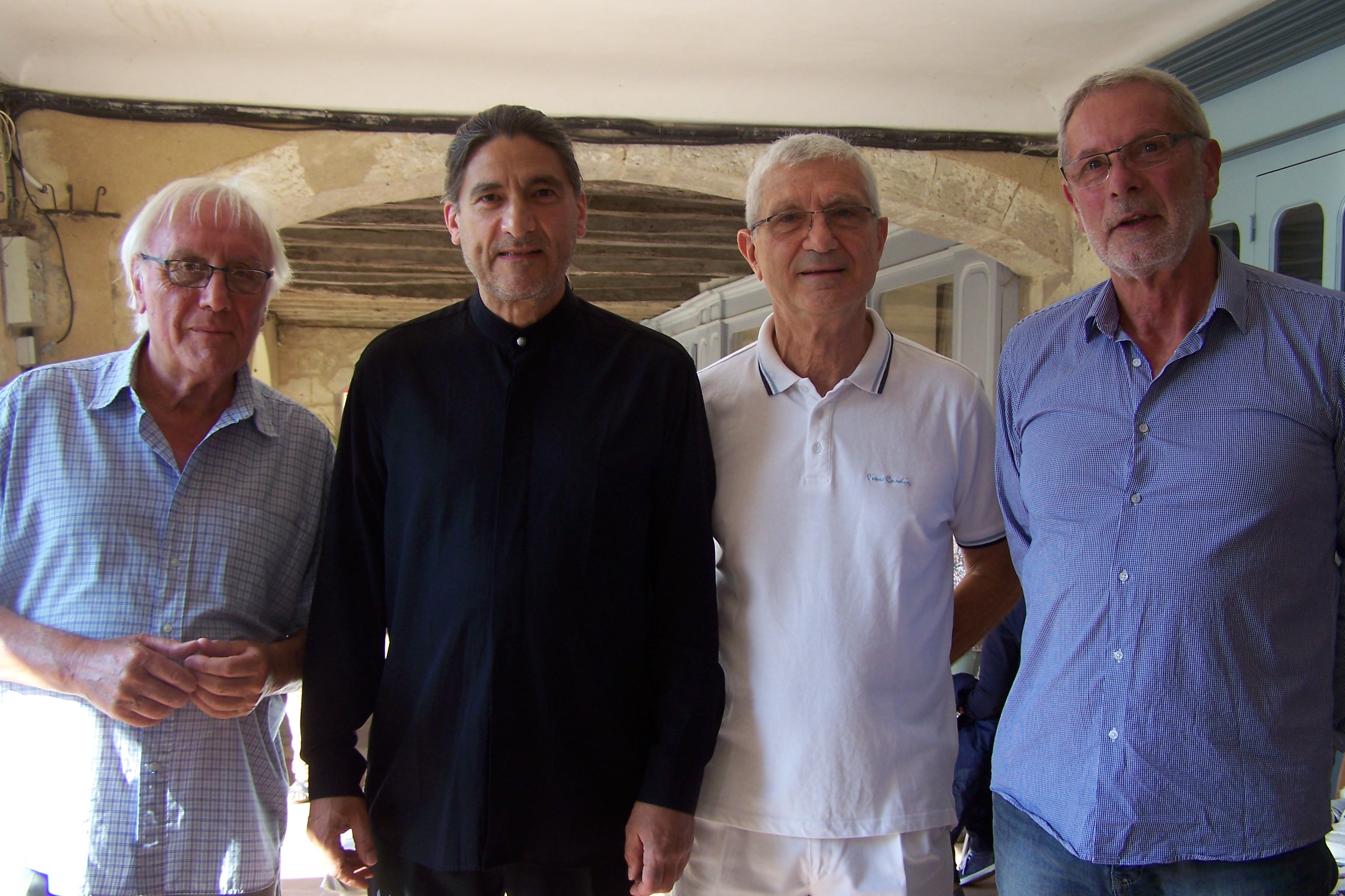 artistes Norton ,Courtois, Veilhan et chapelle sarrant 022.JPG