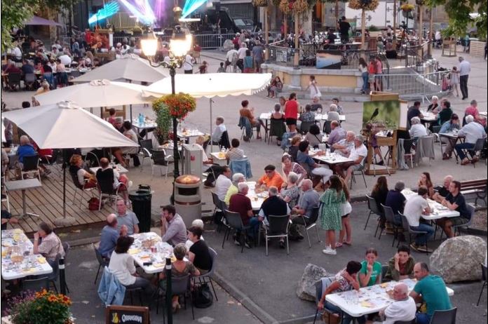 terrasse en fete.JPG