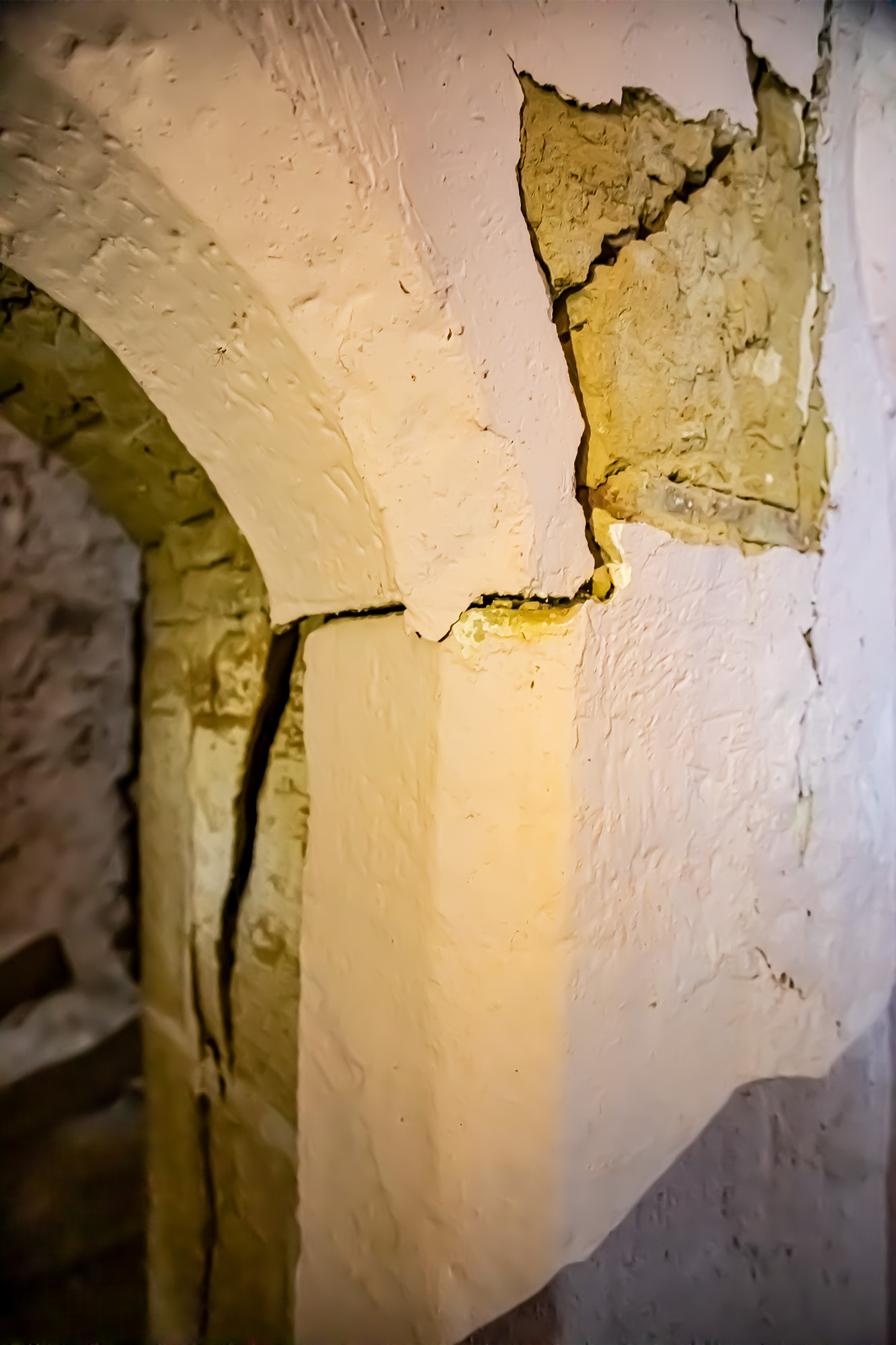 10 Lézarde église de mauriet 1bis 060921.jpg