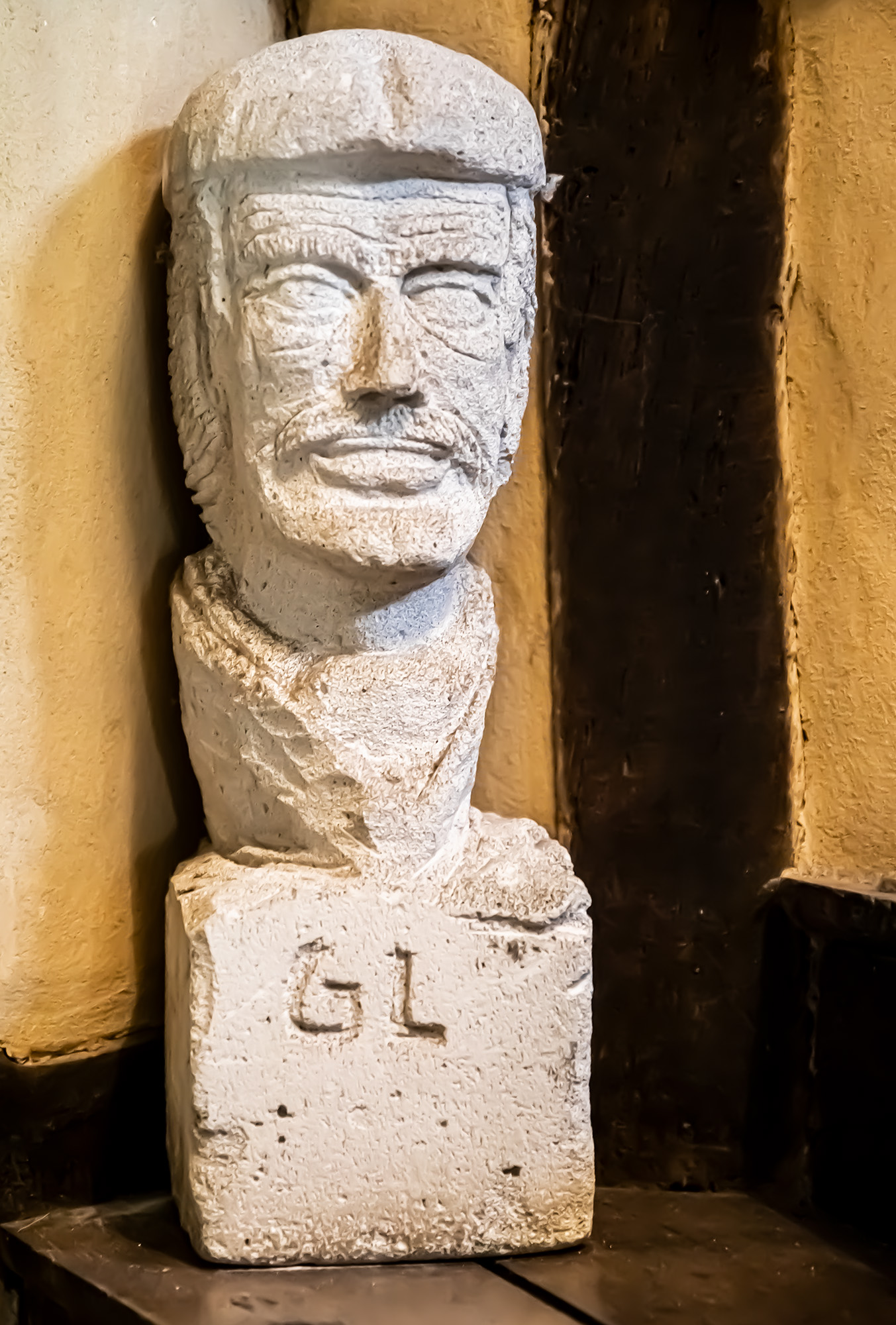 13 Sculpture de Guy Lago 1bis 070921.jpg