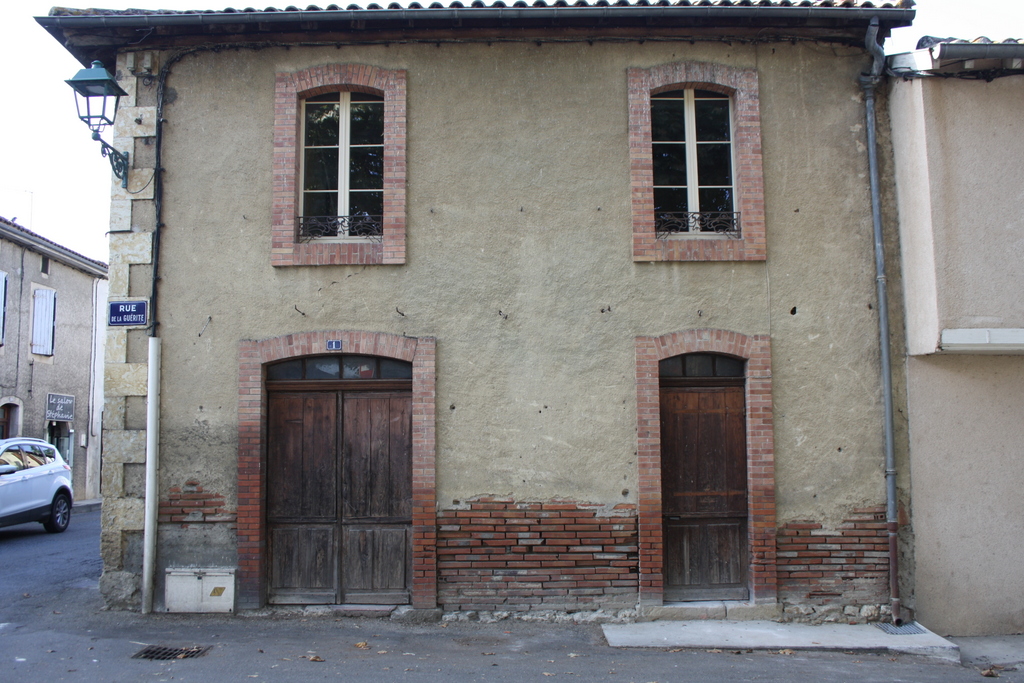 L e  bureau de tabac à l'origine