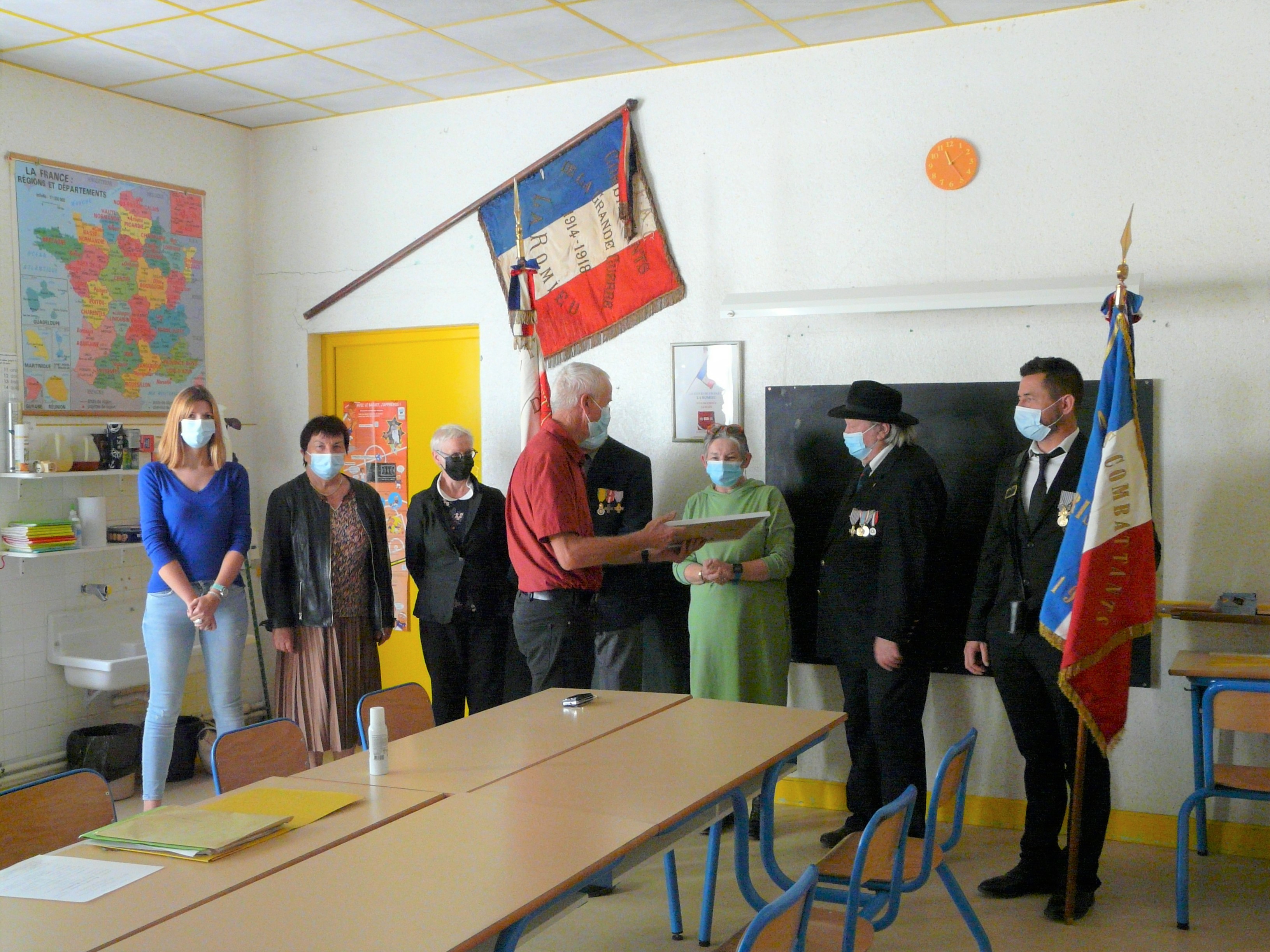 Remise du diplôme par Denis DELOUS