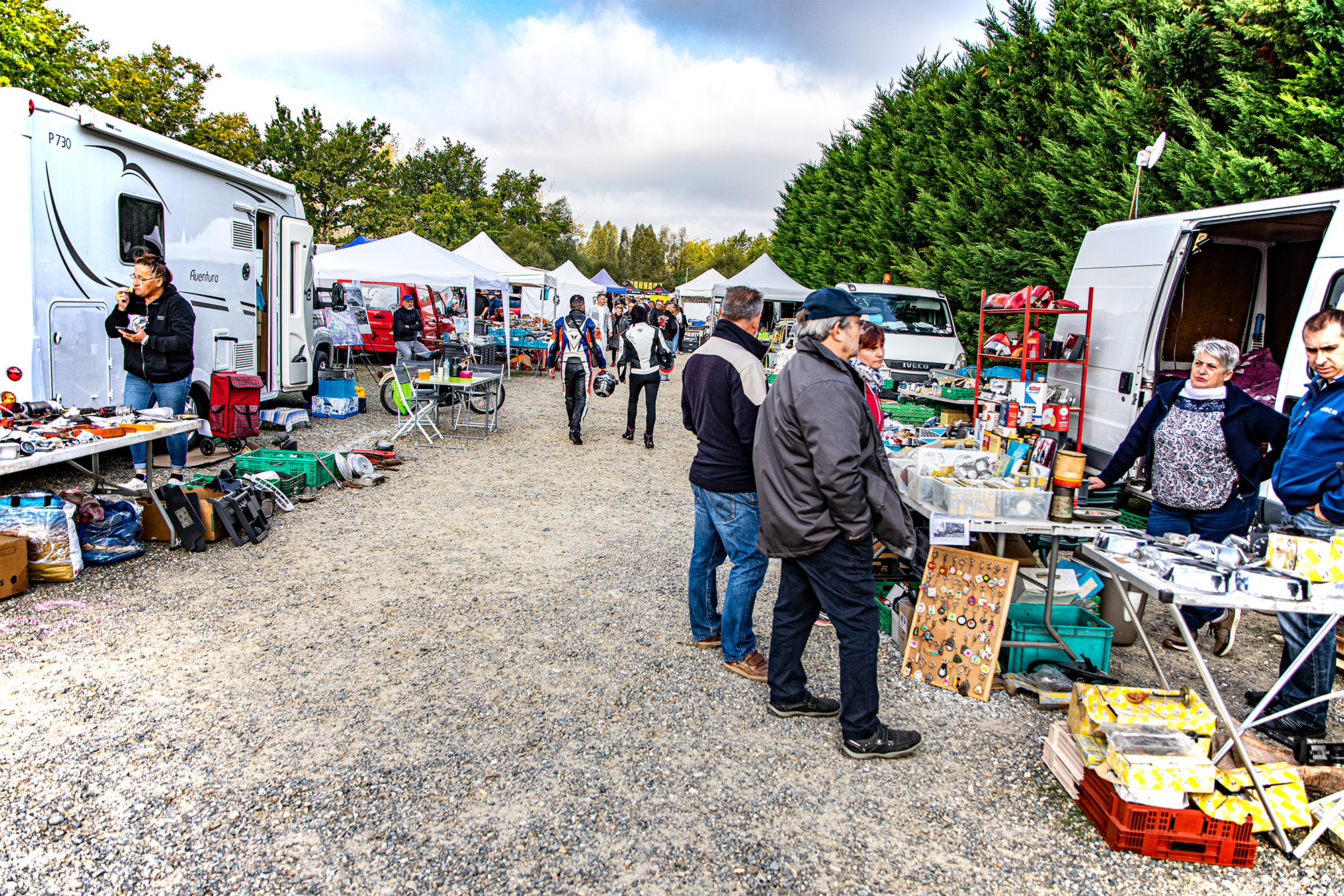 6 Marché pièces détachées Classic Festival 1bis 101021.jpg