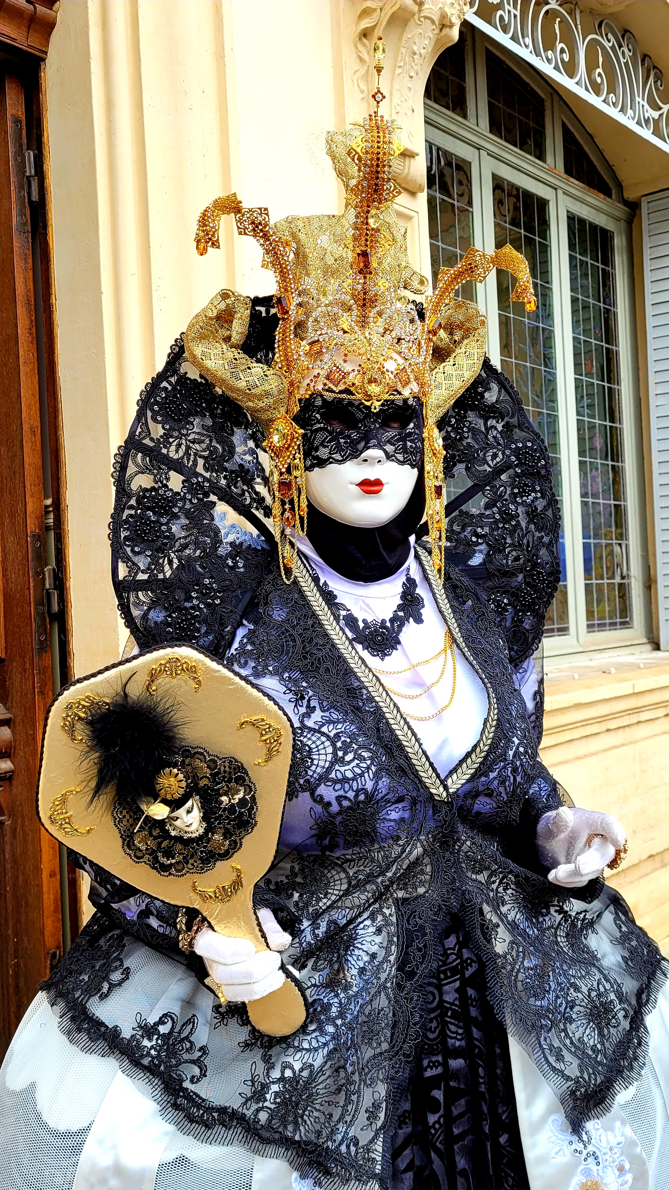 Une reine, une fée, c'est magique !
