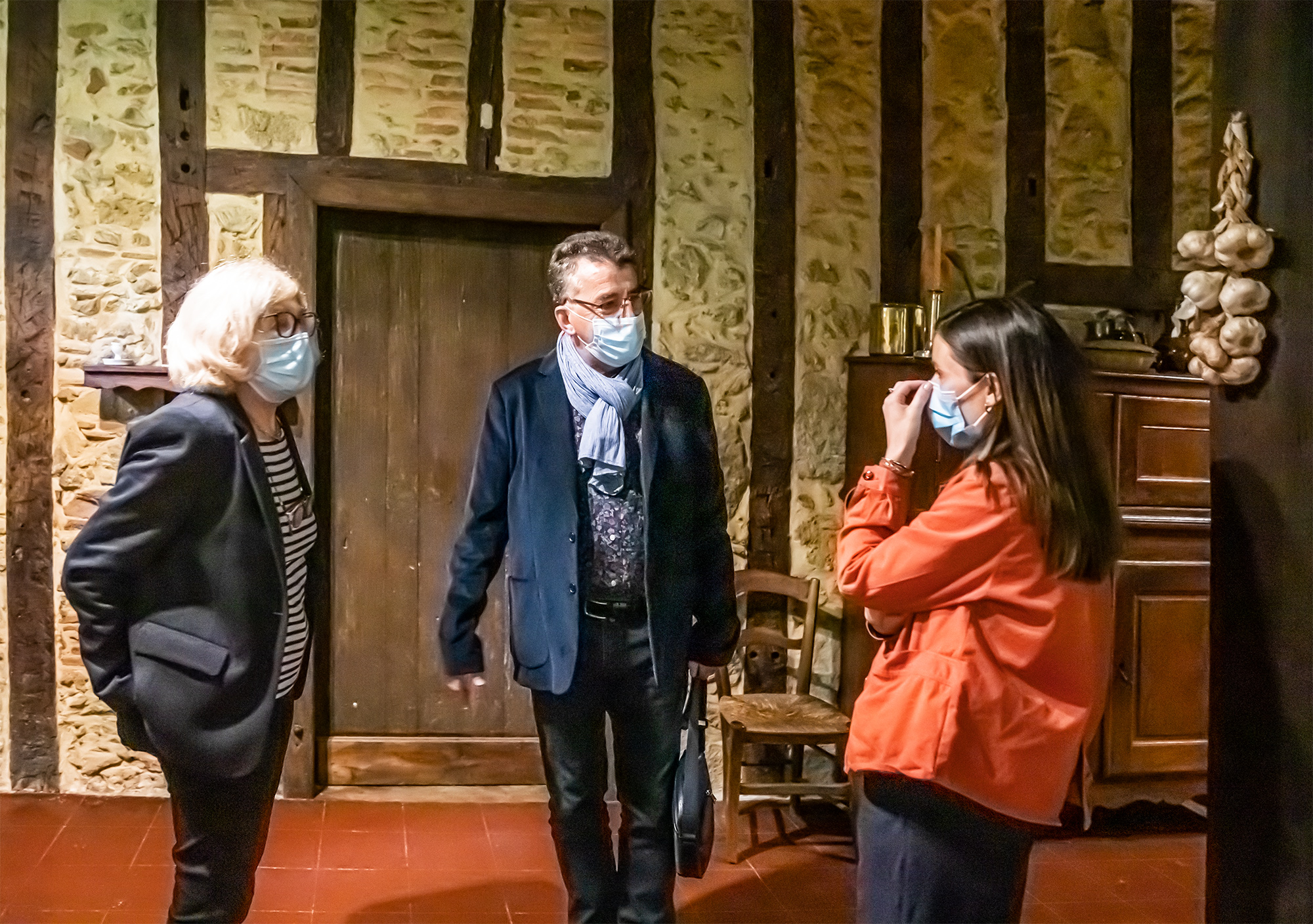 6 Arrivée de Jacques Lapart avec Janine espié et Miri Paturel 1bis 030621.jpg