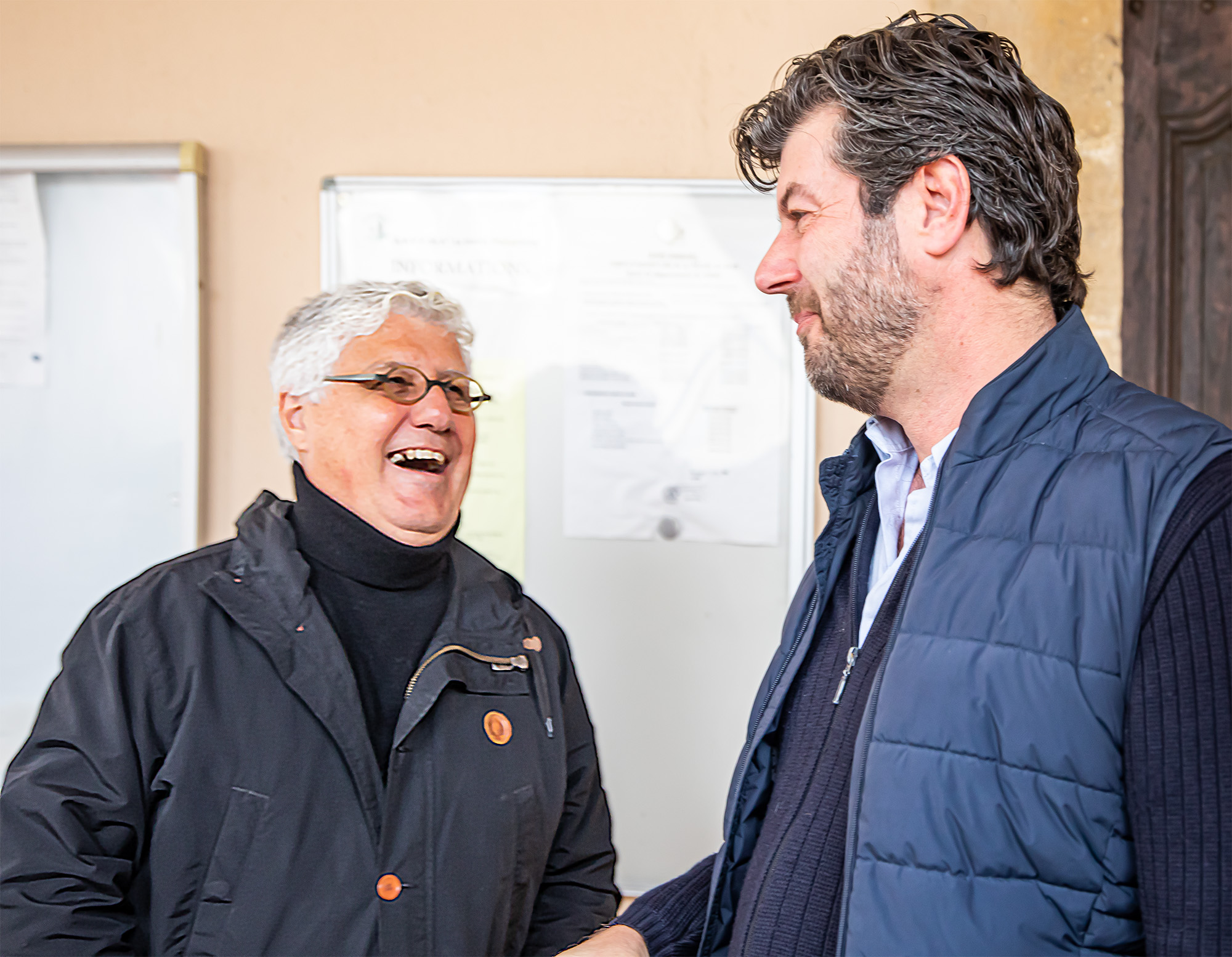2 Philippe Martin arrive rencontre Patrick Fitan1bis 041121.jpg