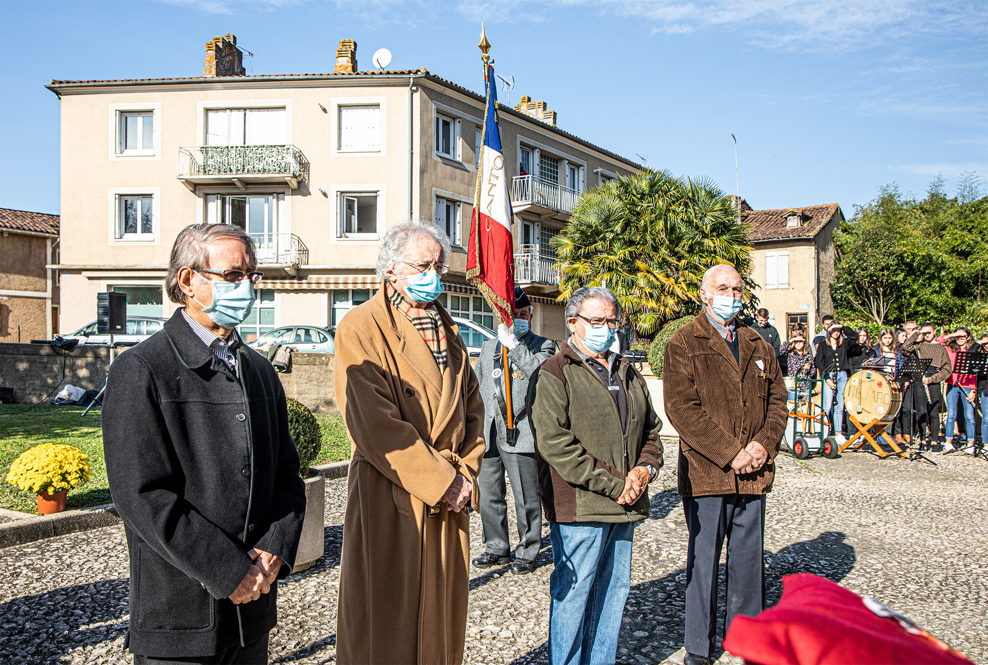 4 Les médaillés Christian Laporte Hervé Dubiau Bernard Laffitte-Ducler Alain Parens 1bis 111121.jpg