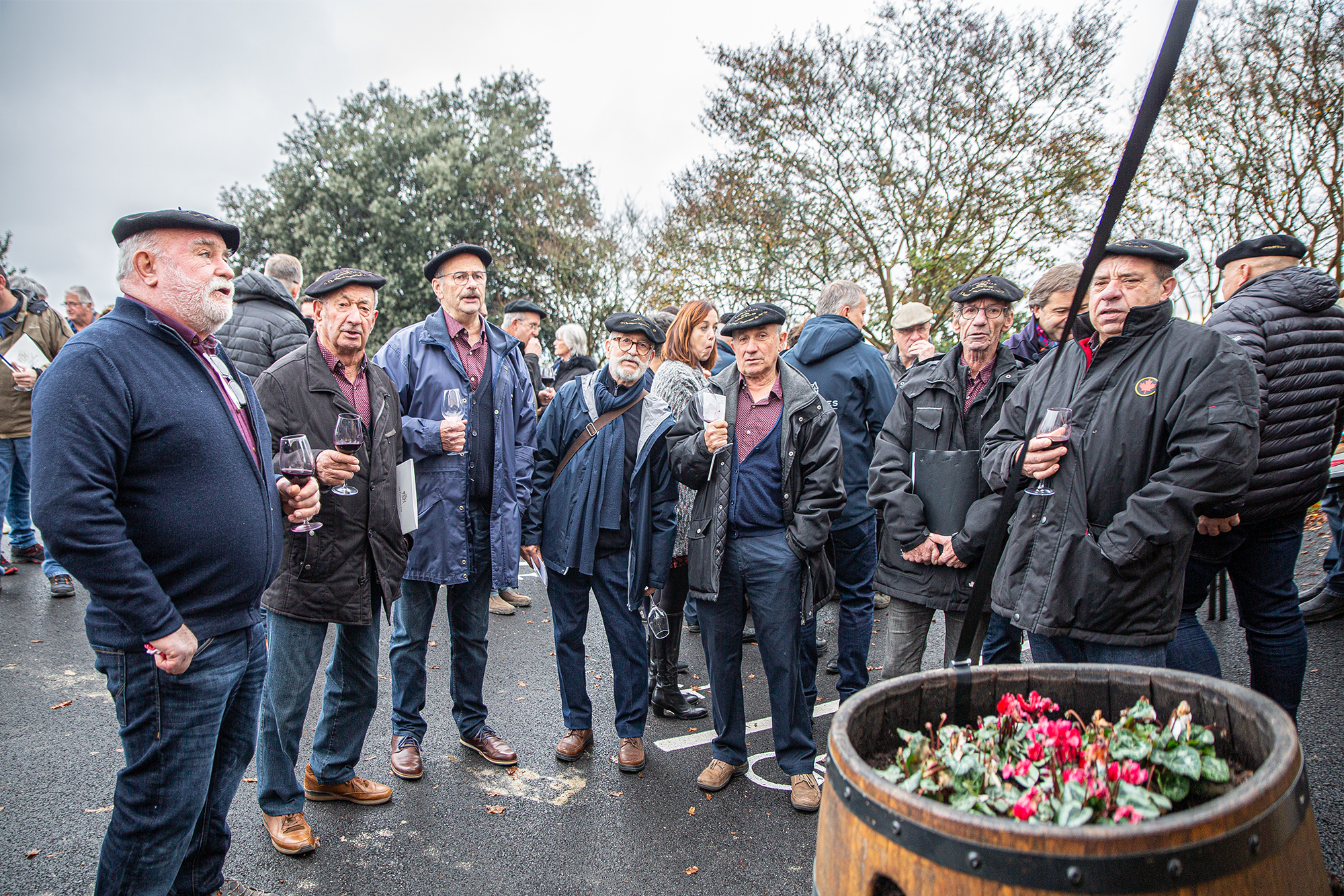 1 Les Chanteurs vignerons du Vic-Bilh 1bis 181119.jpg