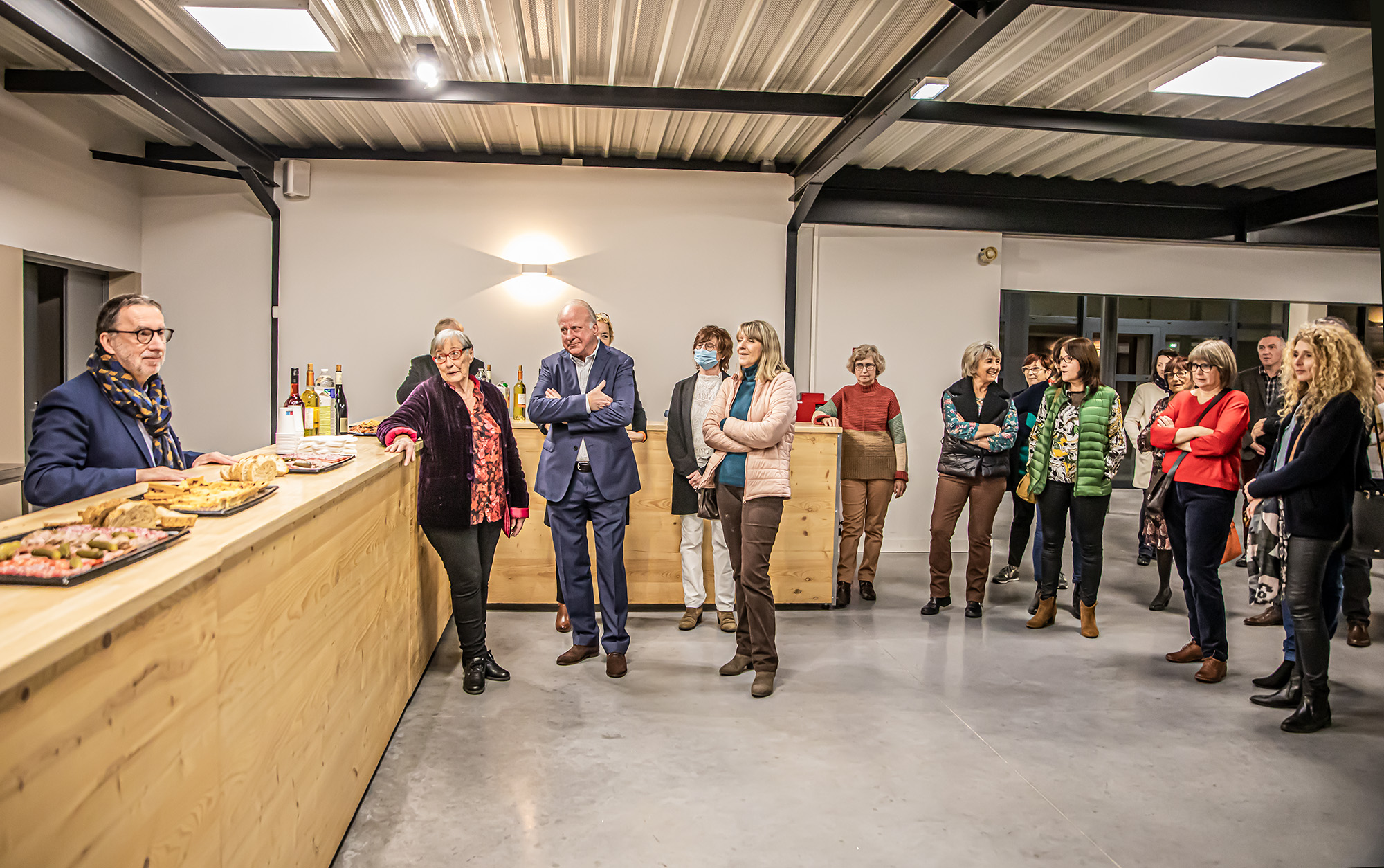 6 Christian Peyret invite au buffet 1bis 191121.jpg
