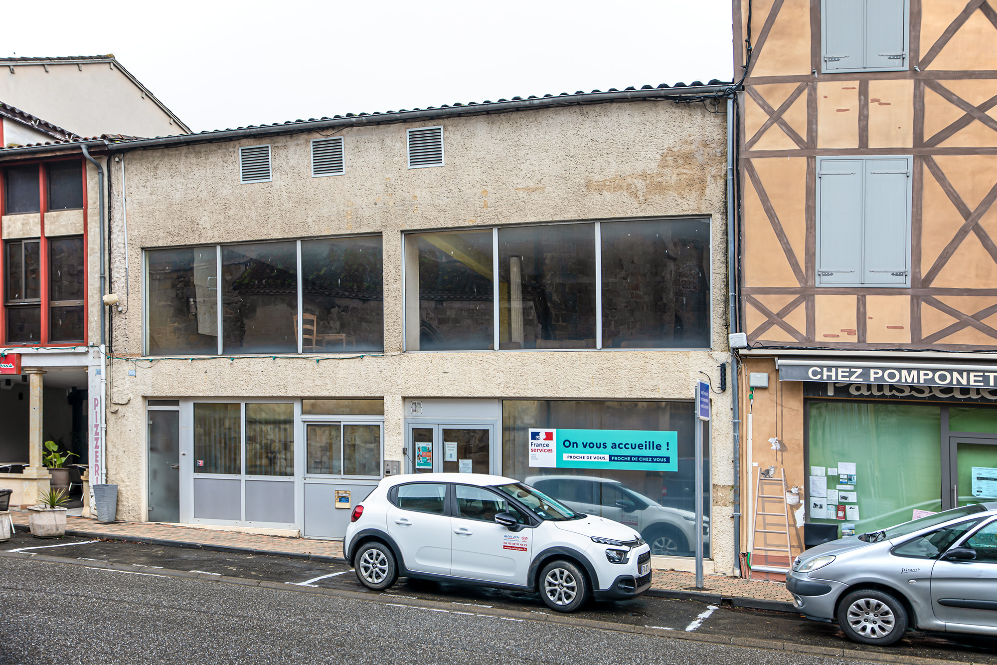 0 Façade Maison France Services à Nogaro 1bis 310122.jpg
