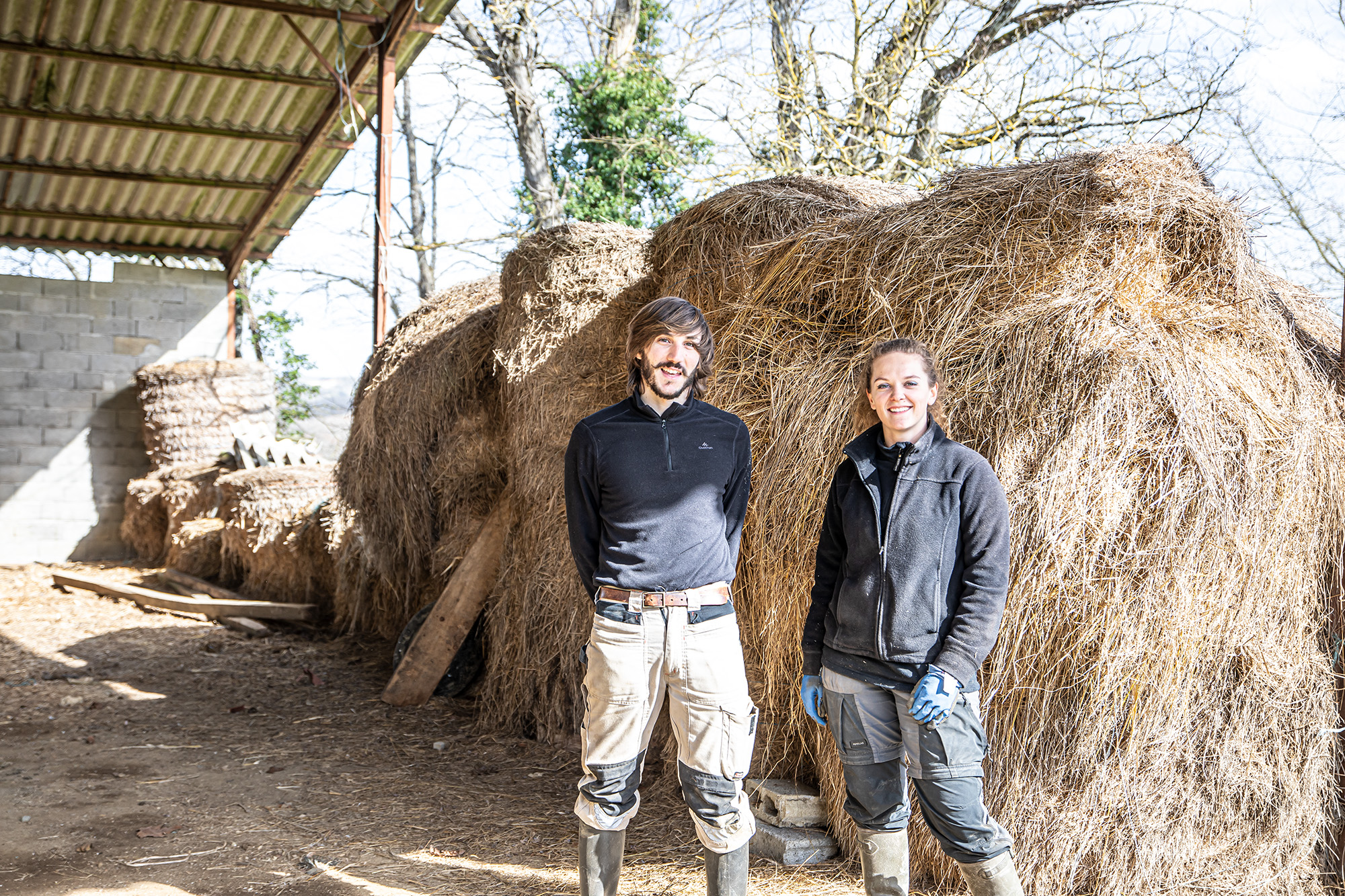 8 Mathias Astier fauconnier cascadeur Lauris Benoit resp animalier 1bis 220222.jpg