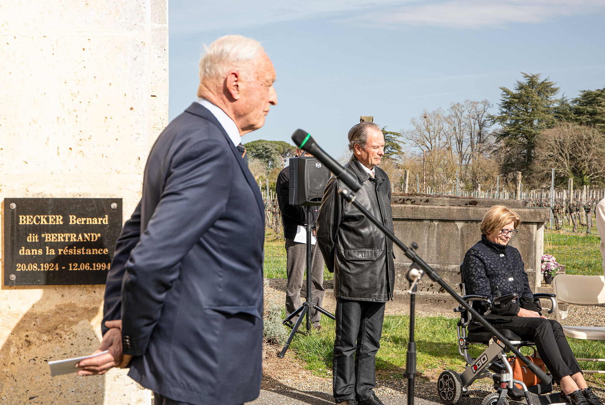 9 Général Jacques Lasserre Conjoint de Marie-claude Mauras et MC Mauras 1bis 270222.jpg