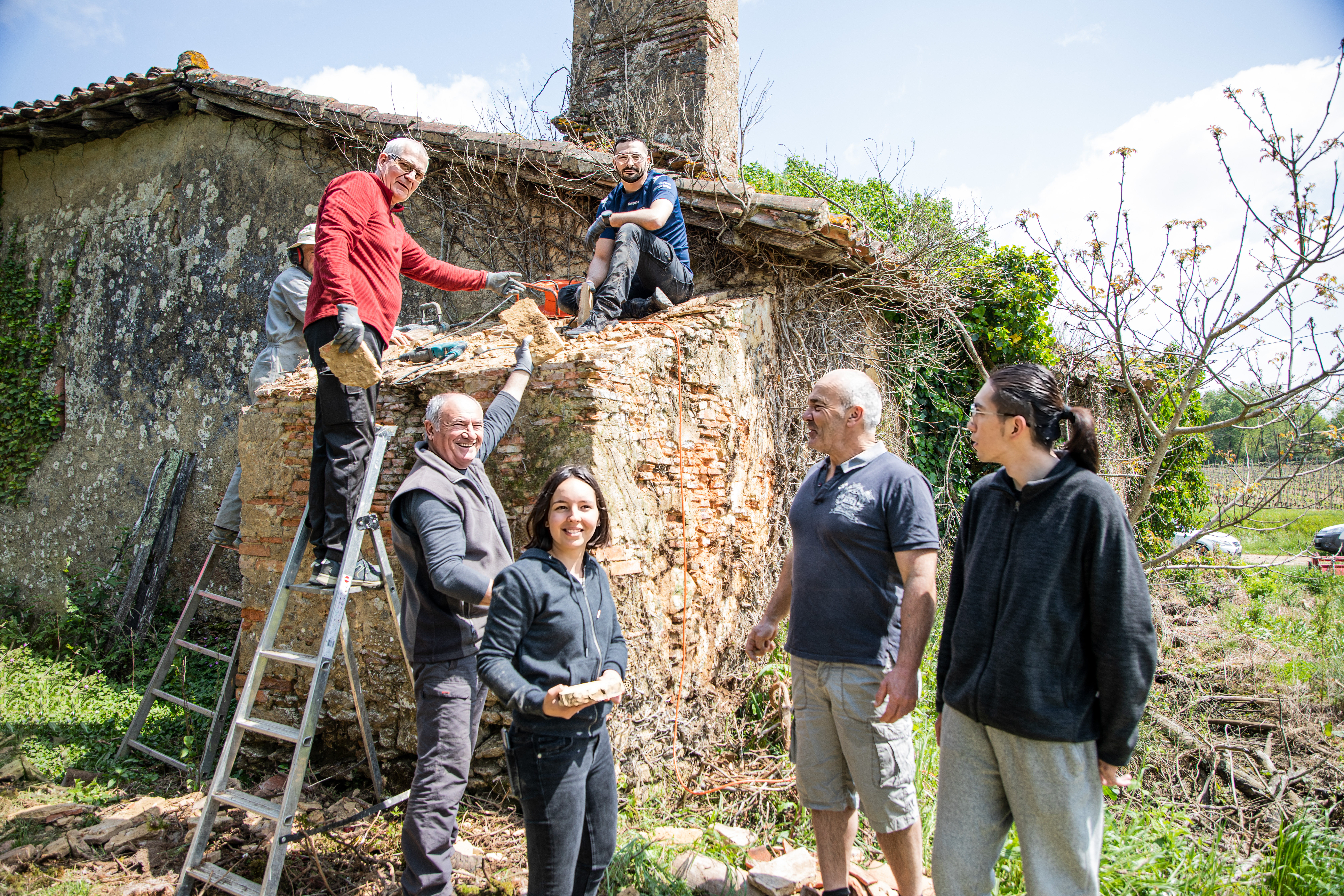 1 Le chantier avec Thierry Saint-Martin et Océane Gougeon à Sainte-Christie 1bis 300422.jpg