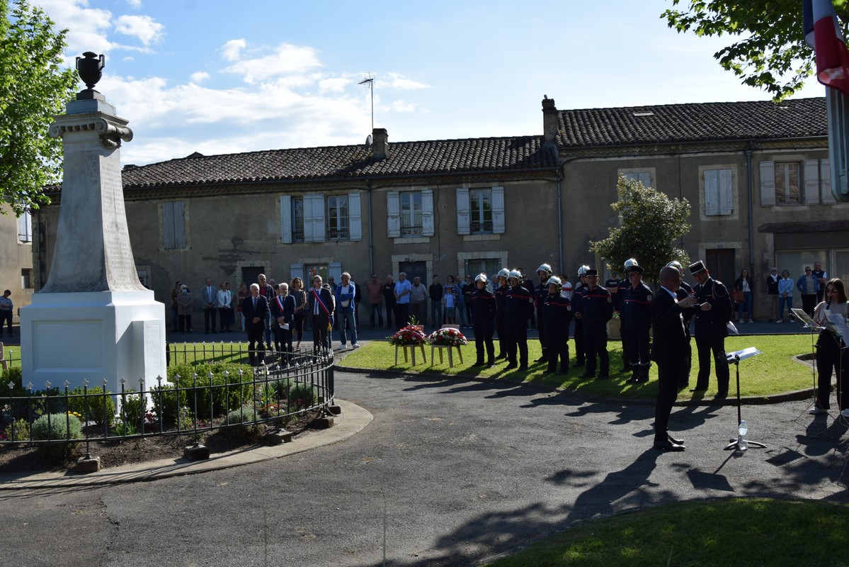 La délégation des sapeurs pompiers