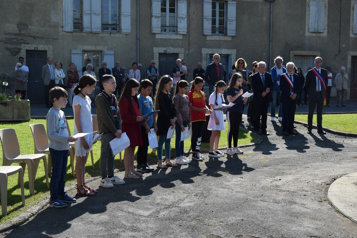 Les enfants des Ecoles