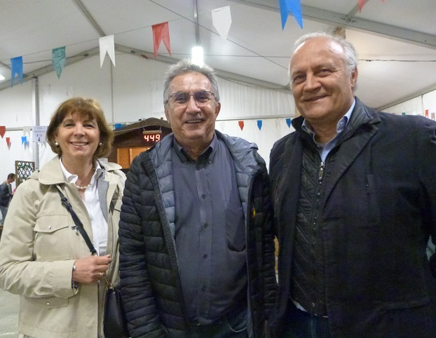 Paolo SPERANZON ancien Maire de Motta, son épouse et Jacques ANDREETTA.JPG